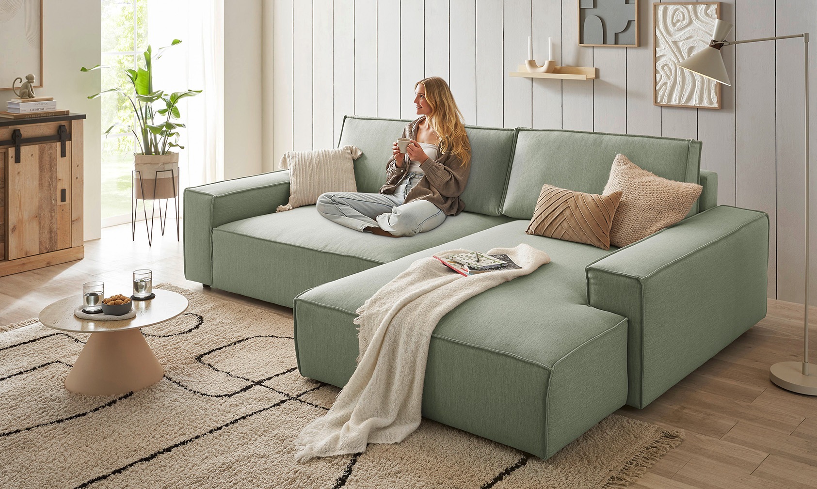 Image of Home affaire Ecksofa "NEU: SHERWOOD XXL 284, Big-Sofa L-Form, tiefe Sitzfläche 95 cm, Cord" Recamiere rechts/links, als Schlafsofa stellbar, Cord u. Leinenoptik