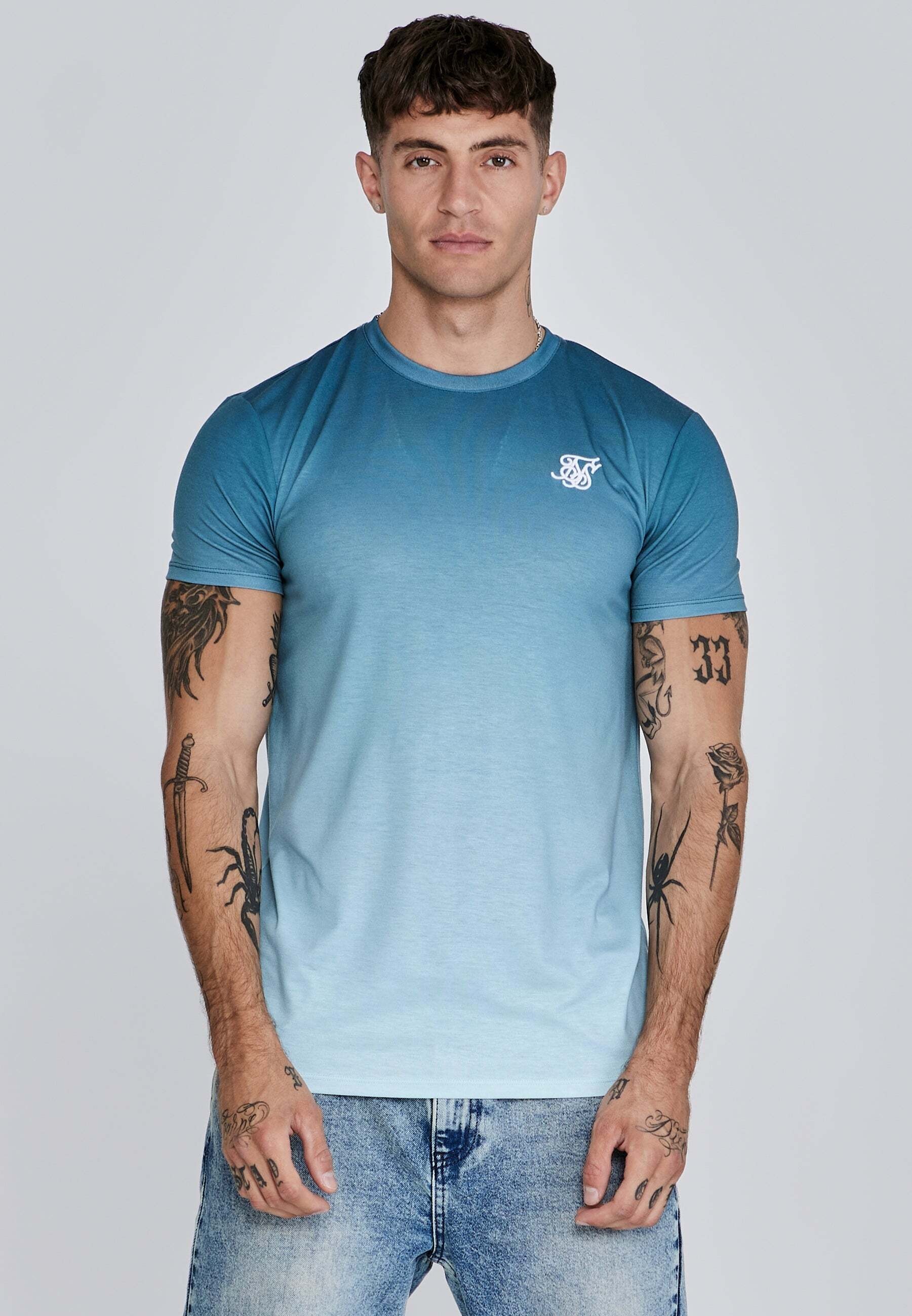 Image of Siksilk T-Shirt "Siksilk T-Shirt Fade T-Shirt"