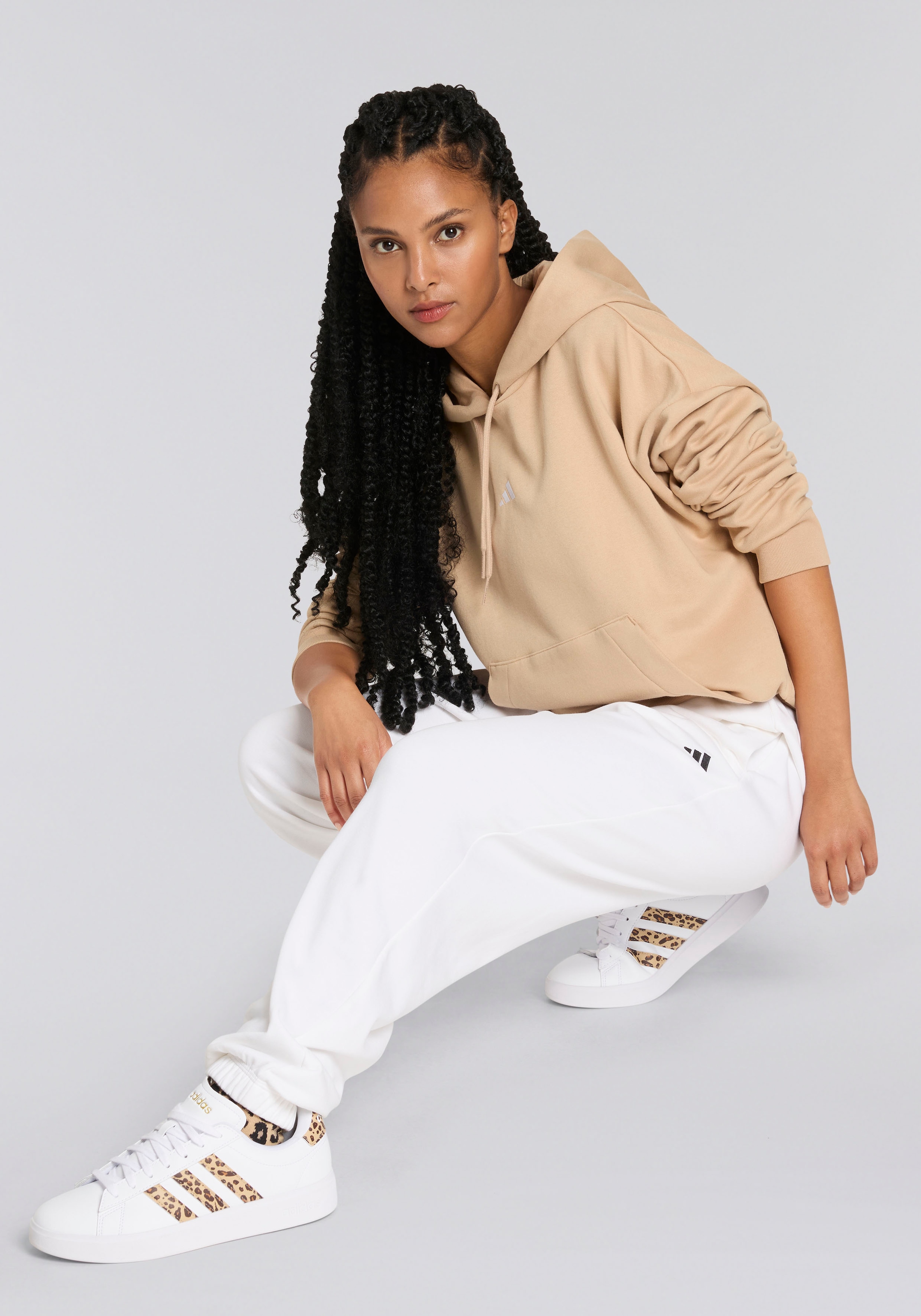 adidas Sportswear Sporthose »W SL FT CF PT«  Locker geschnitten, hoher Bund, aus weichem French Terry Material