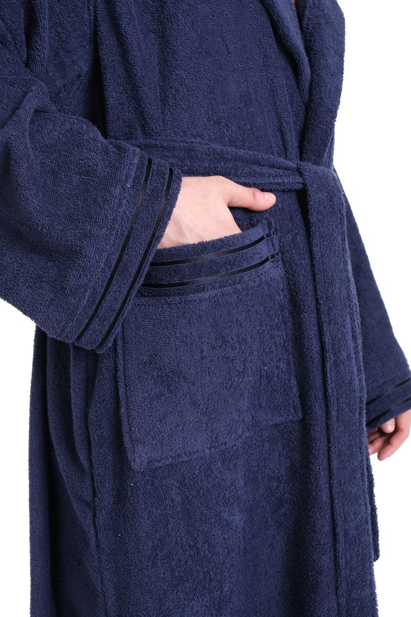Bruno Banani Herrenbademantel »Clement, ideal für Sauna & Spa, Hotelbademantel, Morgenmantel«, (1 St.), 100% Baumwolle, einfarbig, glänzende Streifen-Bordüre, Taschen, S-4XL