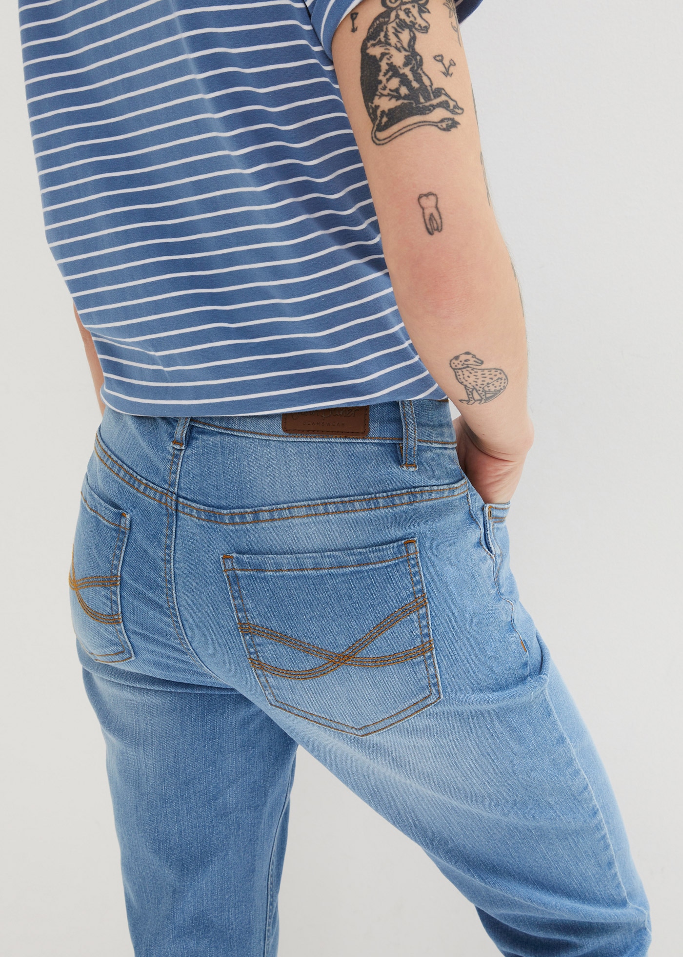 bonprix Caprijeans Slim Fit Passform, erhältlich in mehreren Grössen, mit Stretch-Anteil
