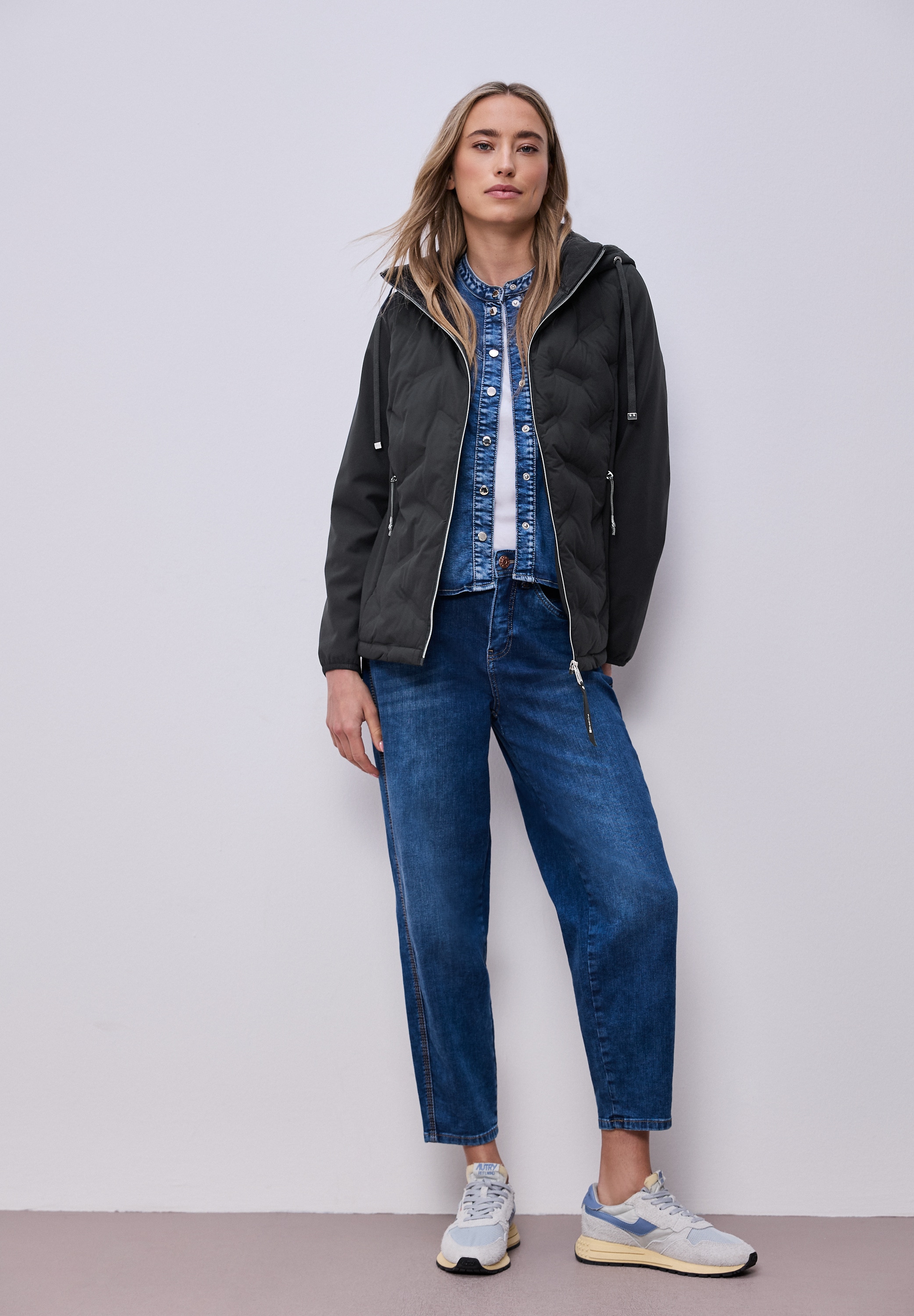 STREET ONE Veste matelassée mit Kapuze mit Kapuze und Strukturmix