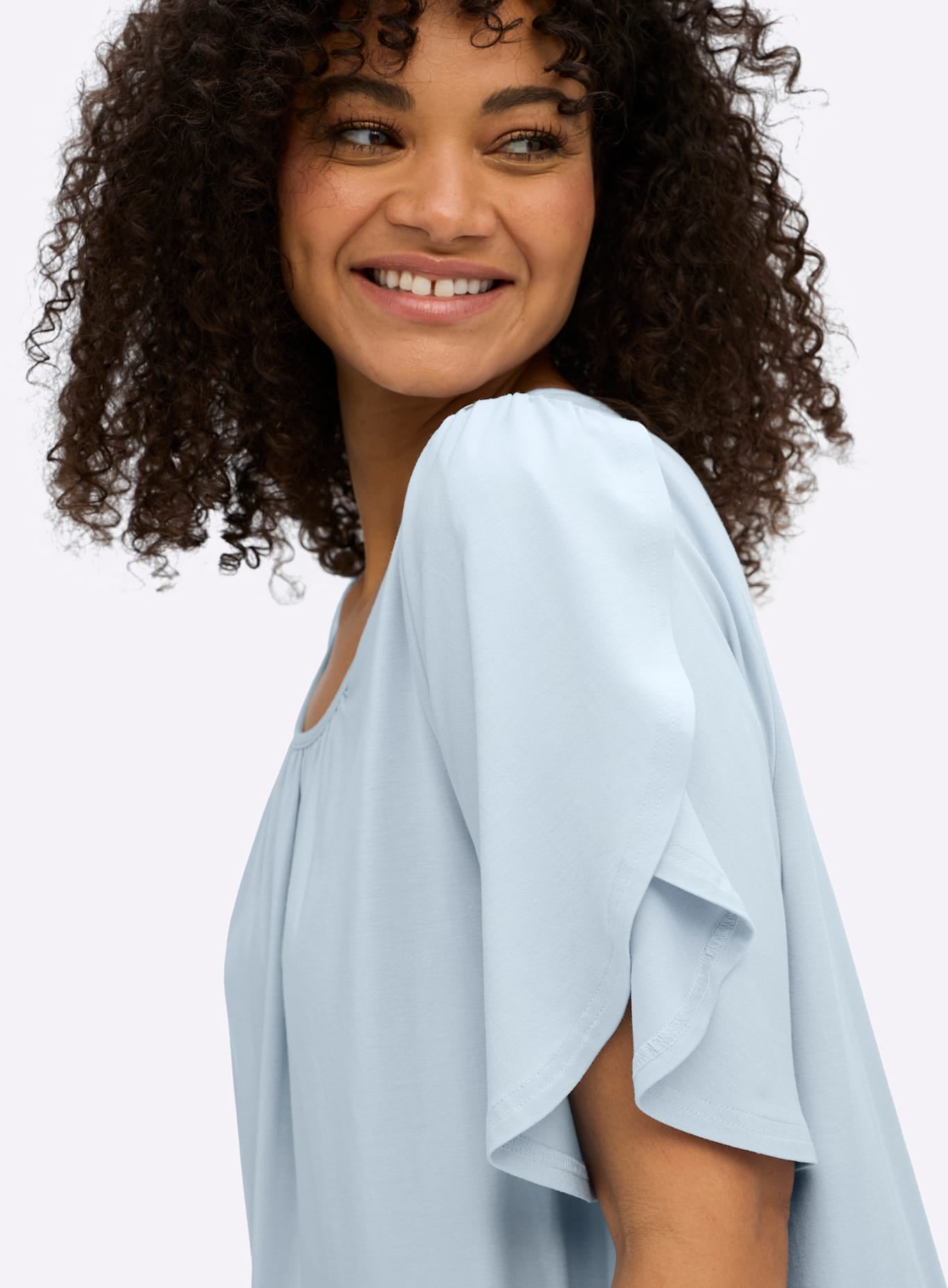 Sheego Shirt à col rond »Shirt« 1