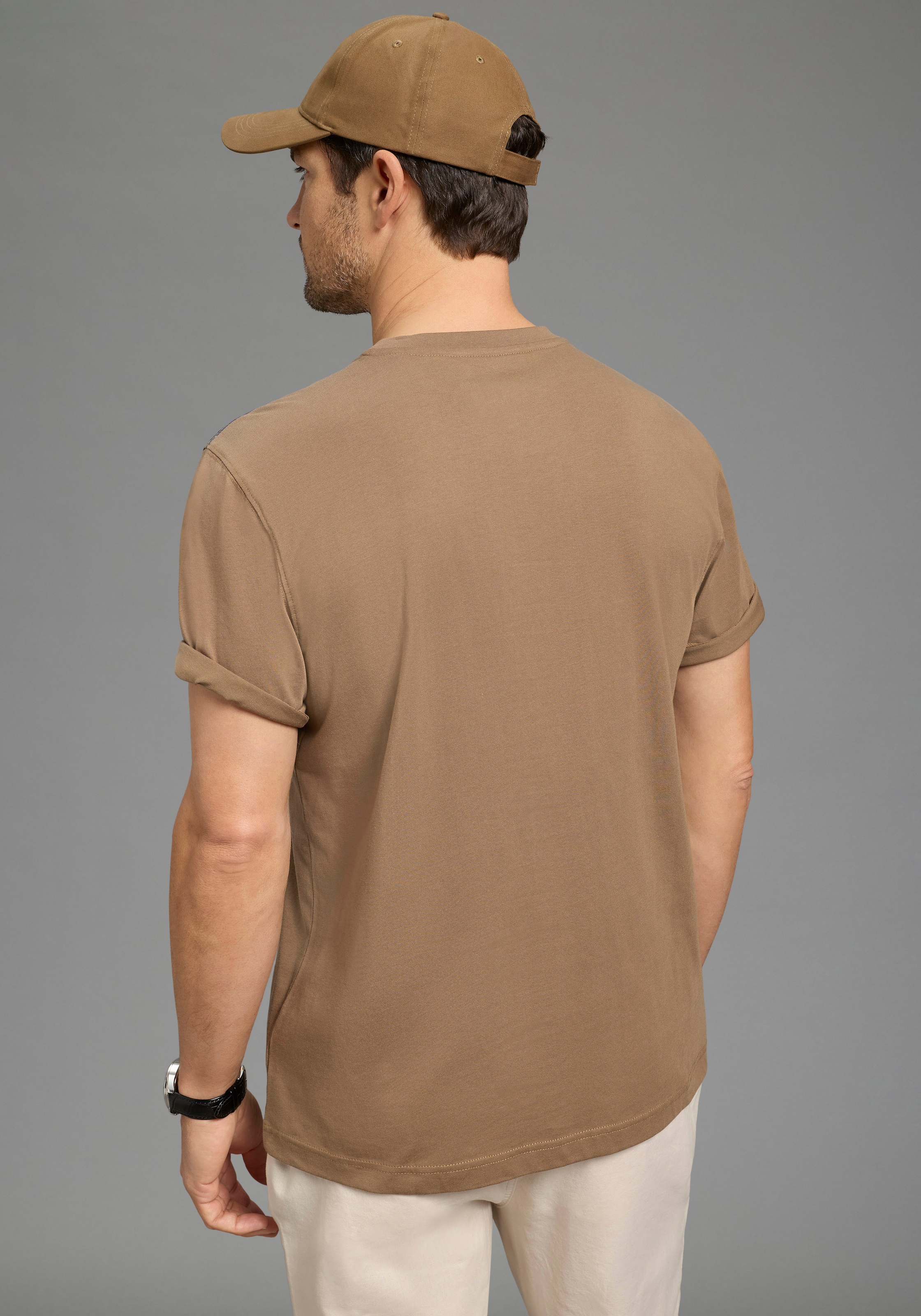 Man's World Shirt à col rond »Neue Kollektion!« normale Passform, kurzarm, mit Rundhalsausschnitt, mit Print