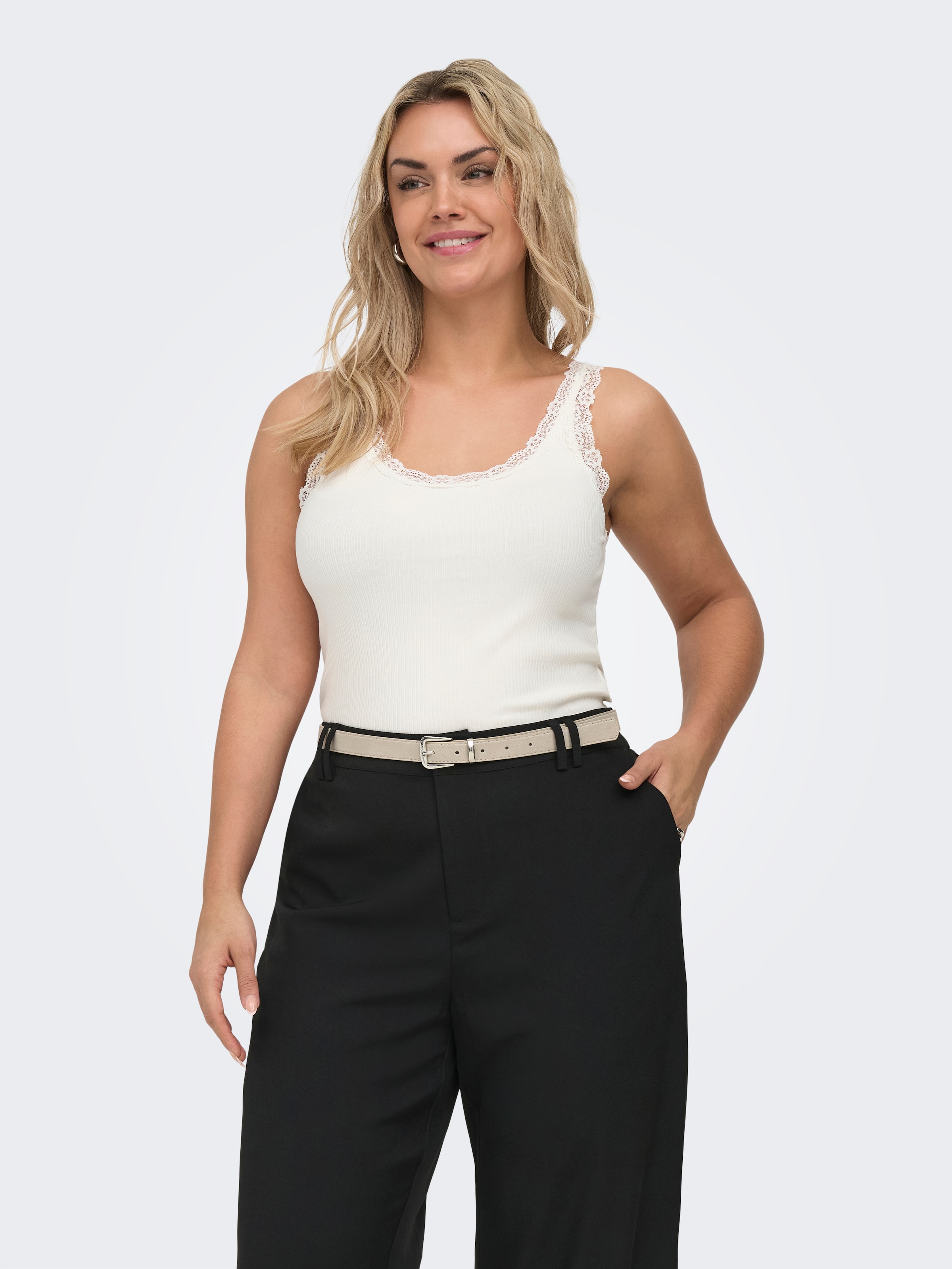ONLY CARMAKOMA Trägertop »CARSARA SHARAI LACE TANK TOP JRS NOOS« Baumwollmischung, regular fit, Spitze