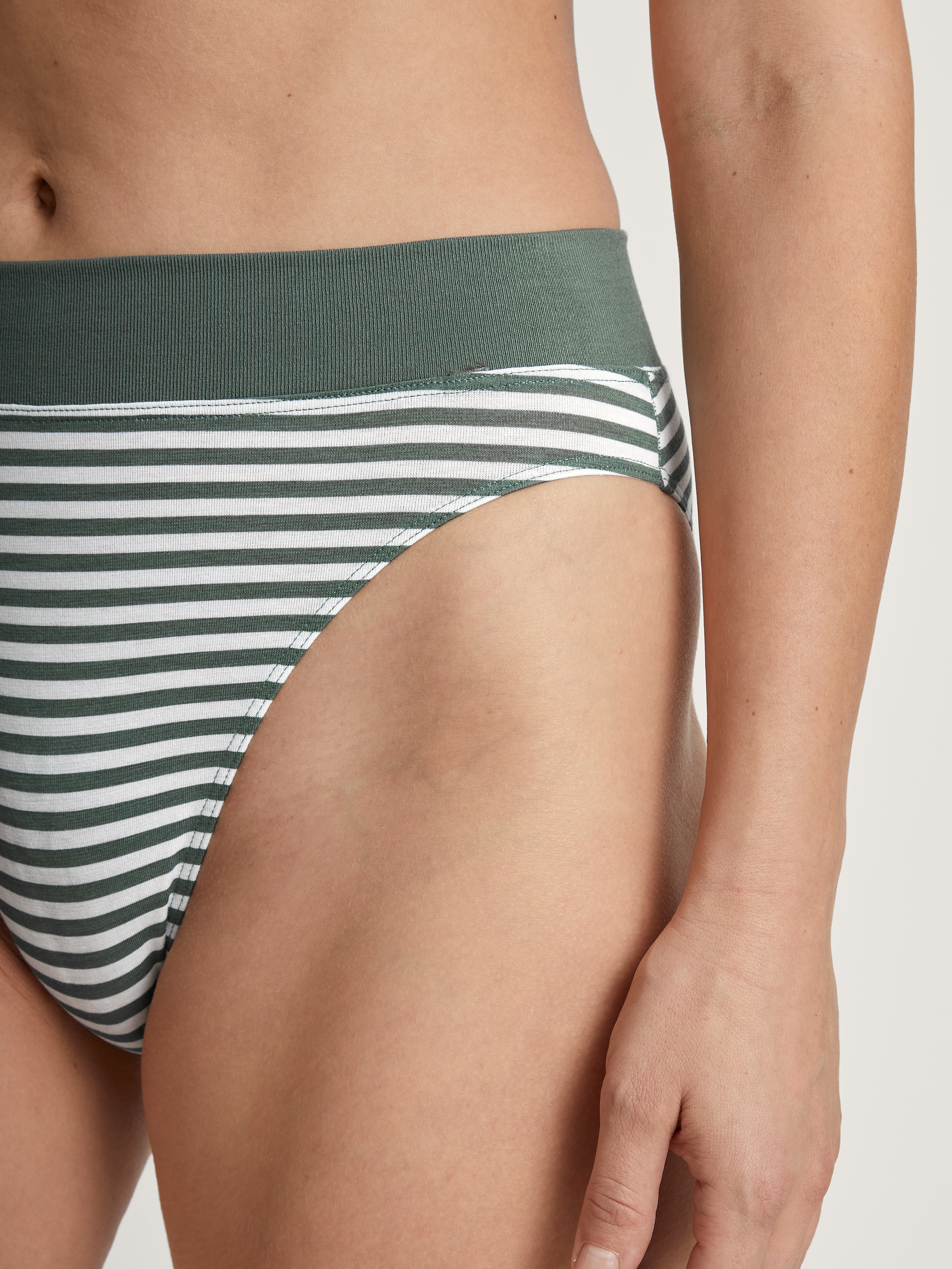 CALIDA High-Waist-Slip »Elastic«, breiter Softbund, elastisch, Single Jersey, atmungsaktiv, weich