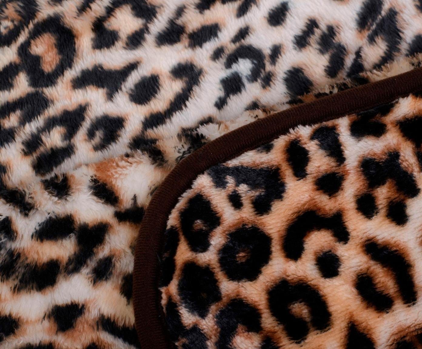 Gözze Wohndecke »Leopard«, mit gedrucktem Motiv, Kuscheldecke jetzt kaufen