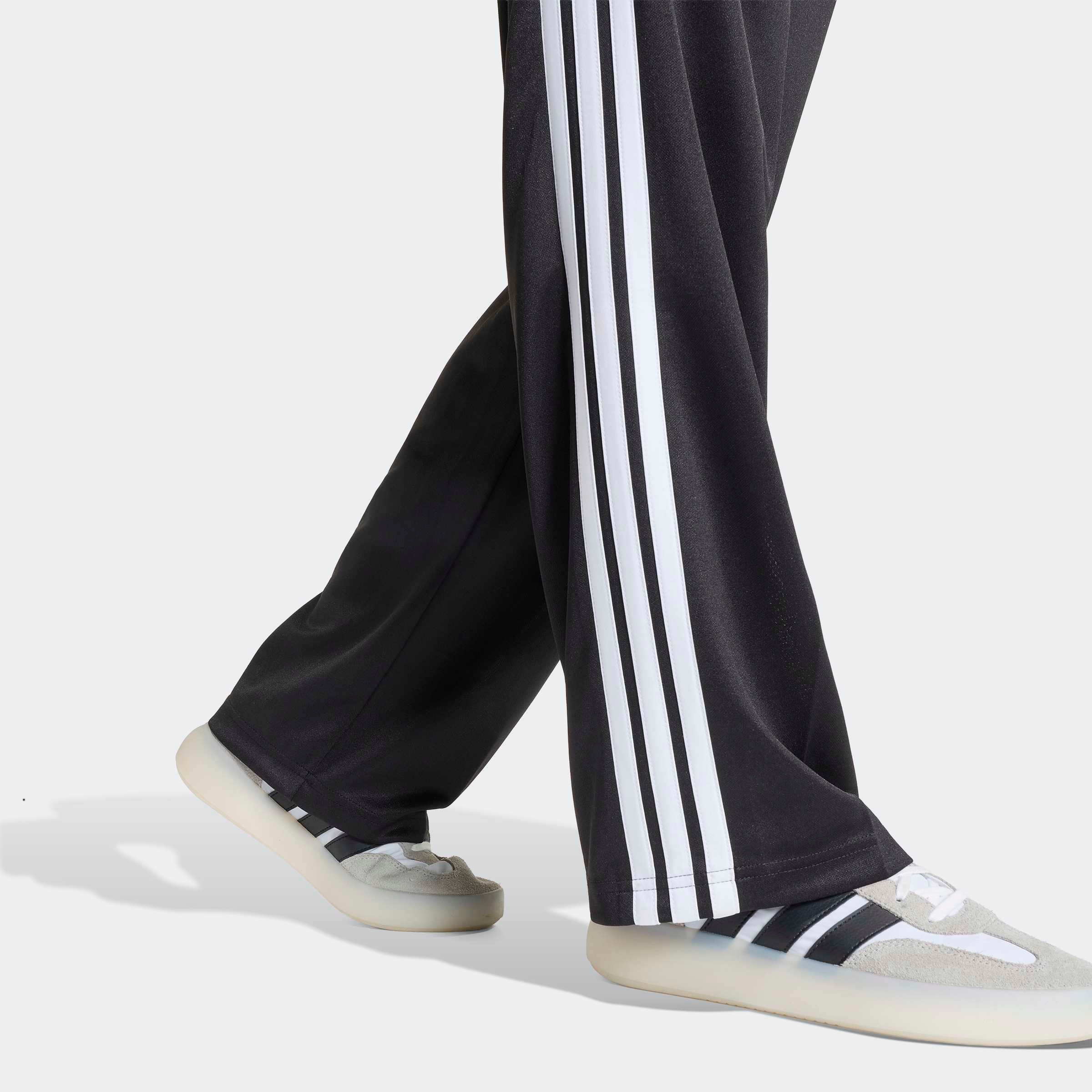 adidas Sportswear Trainingsanzug »W TEAMSPORT TS« 2 für Erwachsene, 2-teilig, sportlicher Stil, aus Polyester