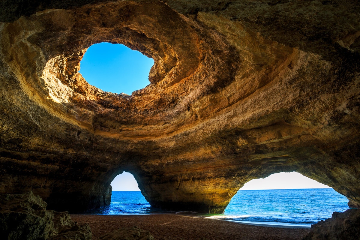 Image of Papermoon Fototapete "Höhle in der Benagil-Algarve"