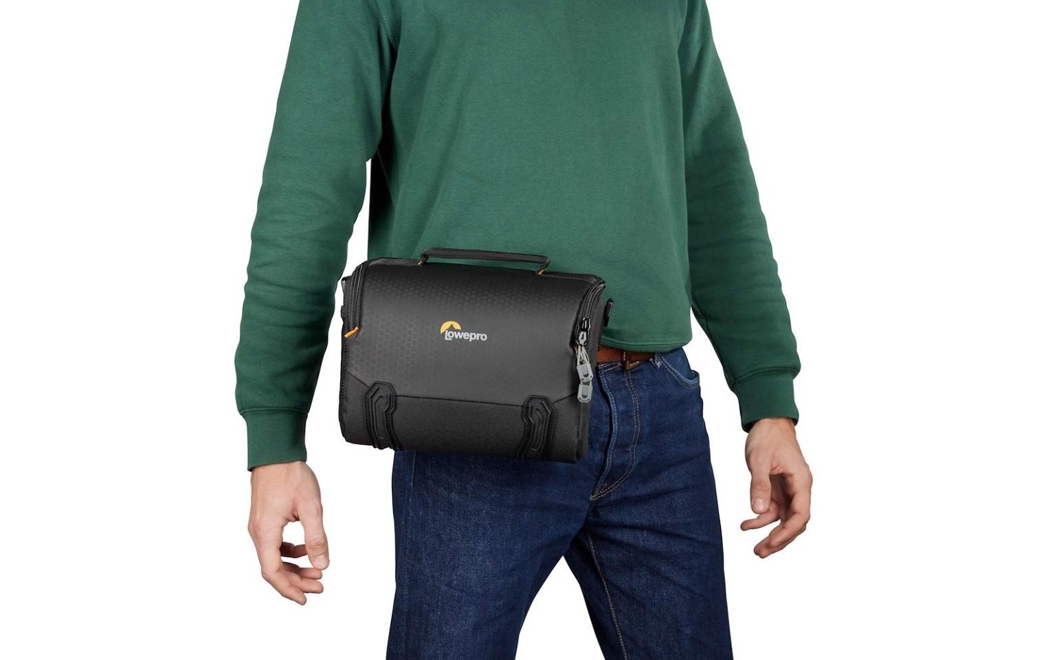 Lowepro Kameratasche »Adventura SH 160 III (GRL)«