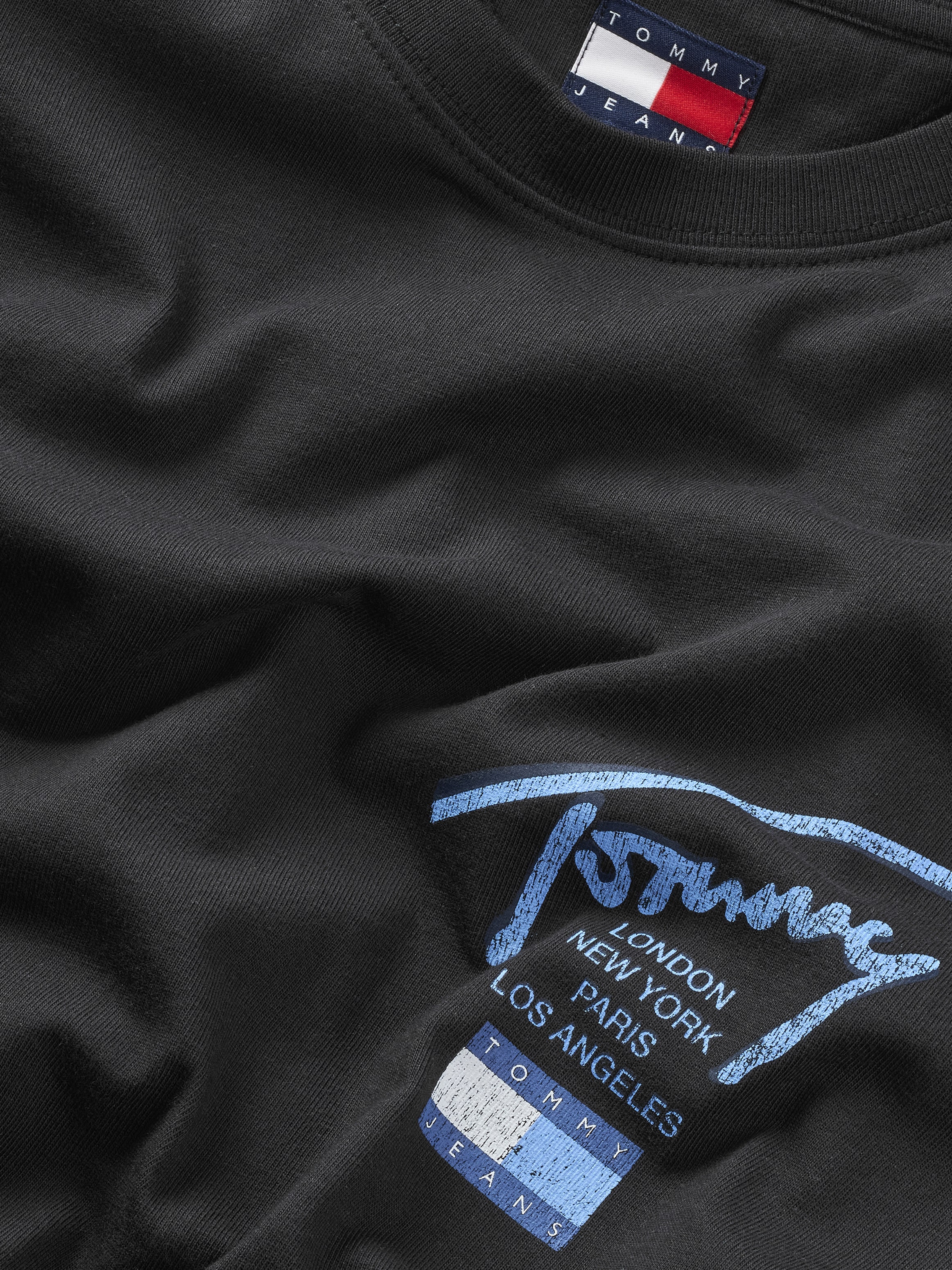 Tommy Jeans Plus Rundhalsshirt »TJM REG TOMMY SIGN CITY TEE EXT«, in Grossen Grössen, Logstickerei am Ärmel, Logodruck