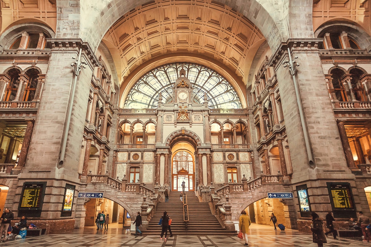 Image of Papermoon Fototapete "Grand Central Station"
