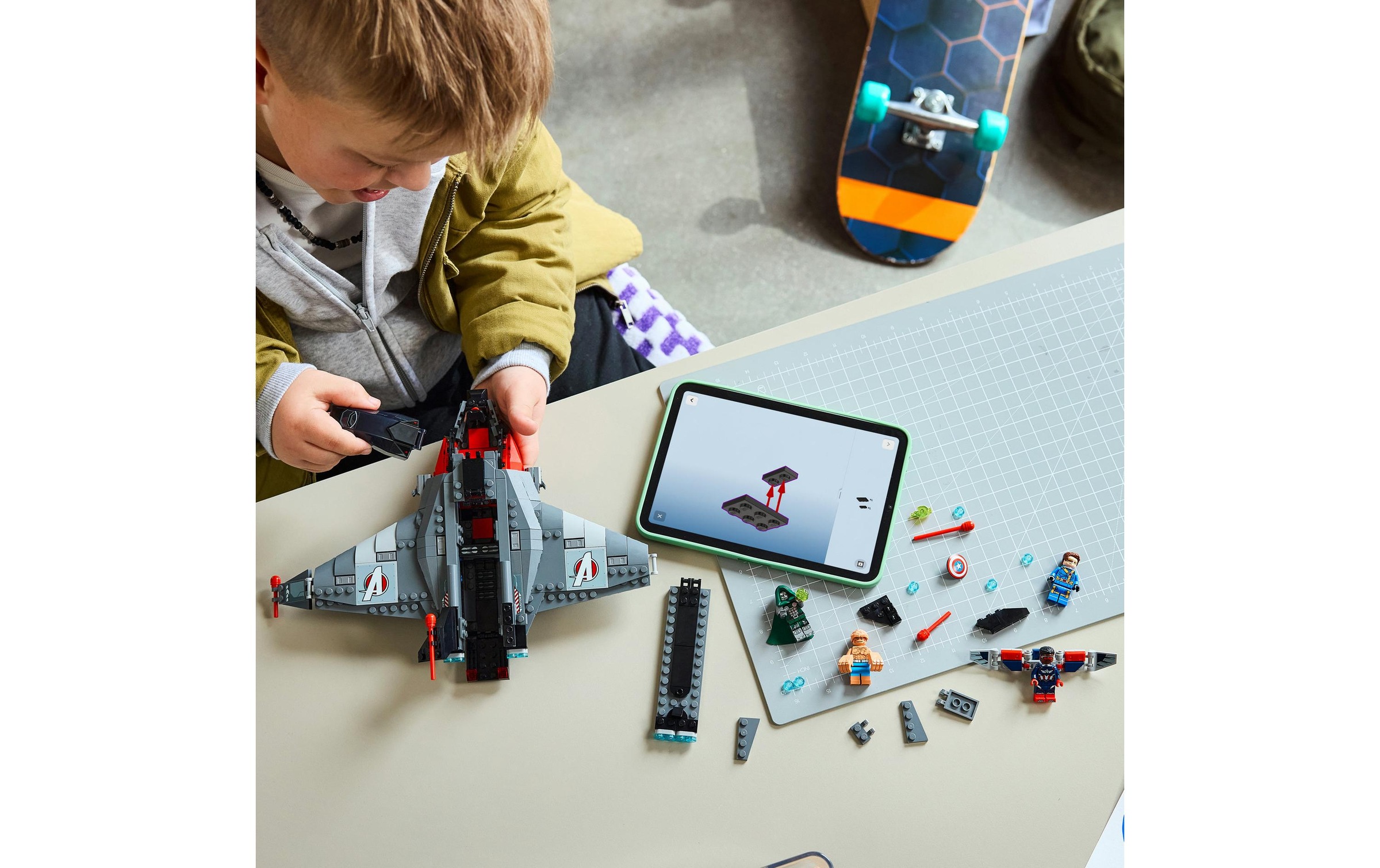 LEGO® Konstruktionsspielsteine »Avengers: Doomsday Quinjet Marvel Super Heroes Bausatz«