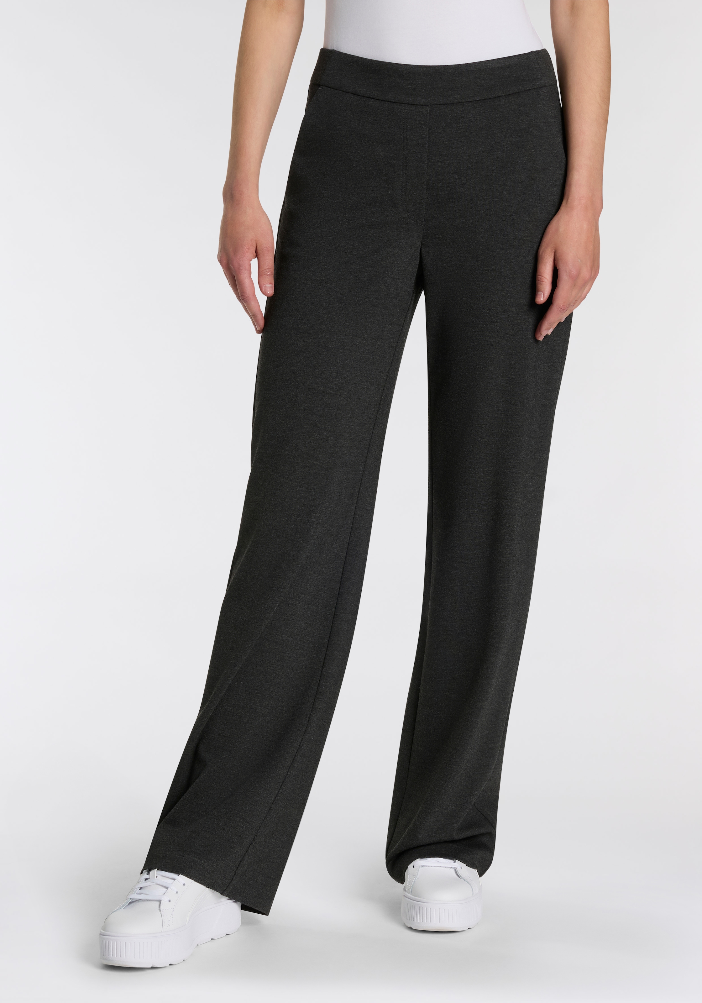 Image of MAC Bootcuthose "CHIARA" Bootcut-Form in figurbetonter Form