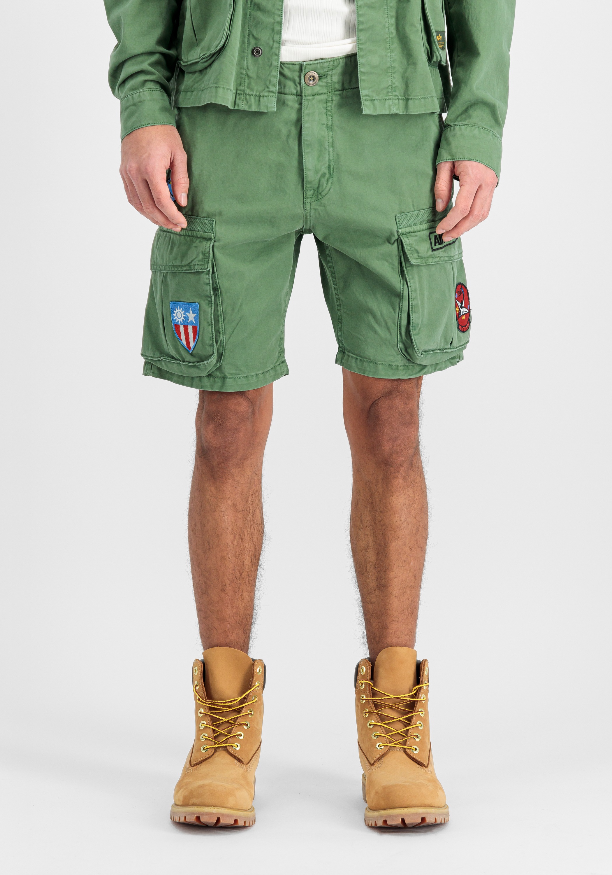 Image of Alpha Industries Shorts "Flying Tigers Shorts"