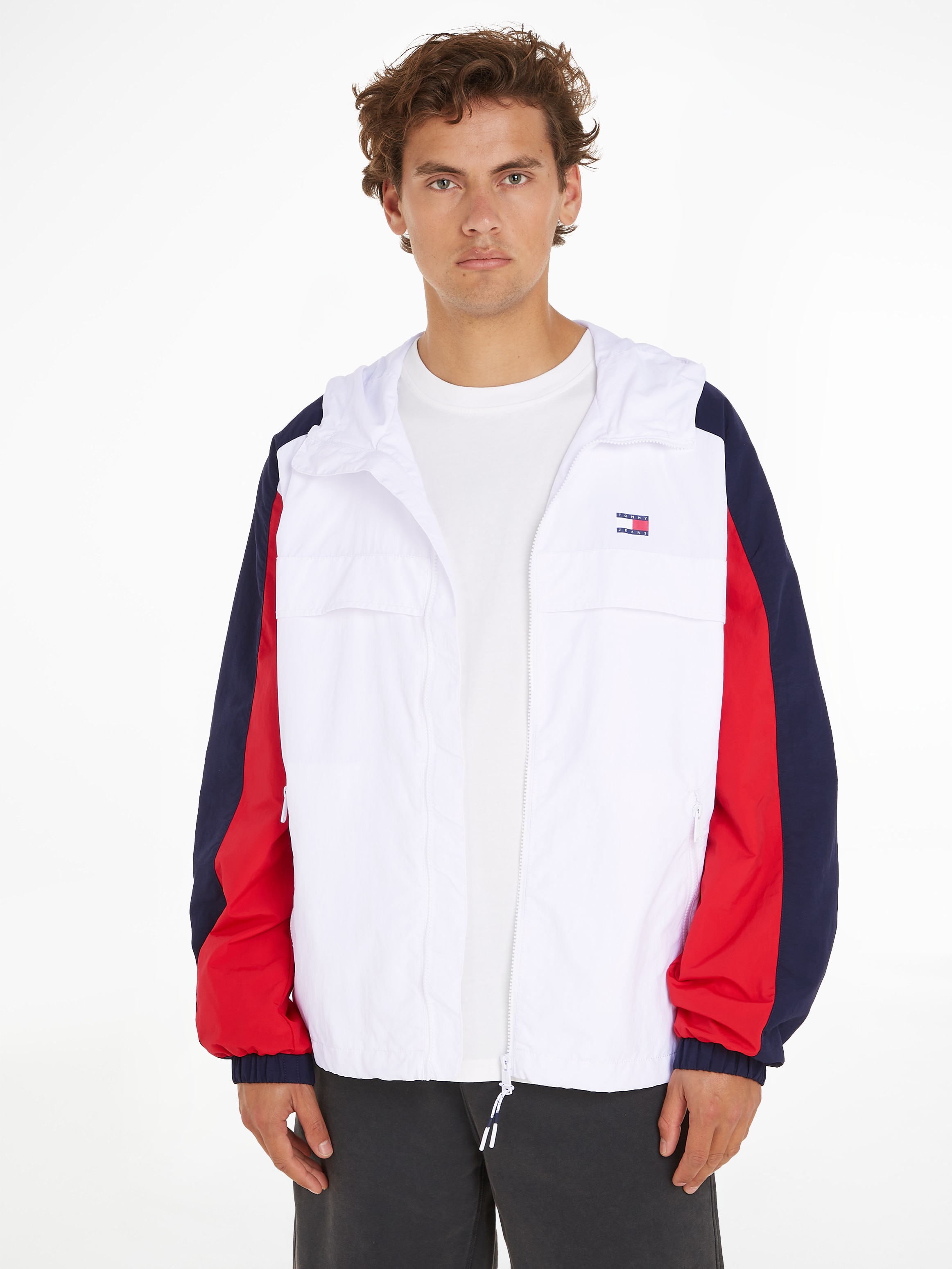 Tommy Jeans Windbreaker »TJM CHICAGO CLBK WINDBREAKER EXT«, mit Kapuze