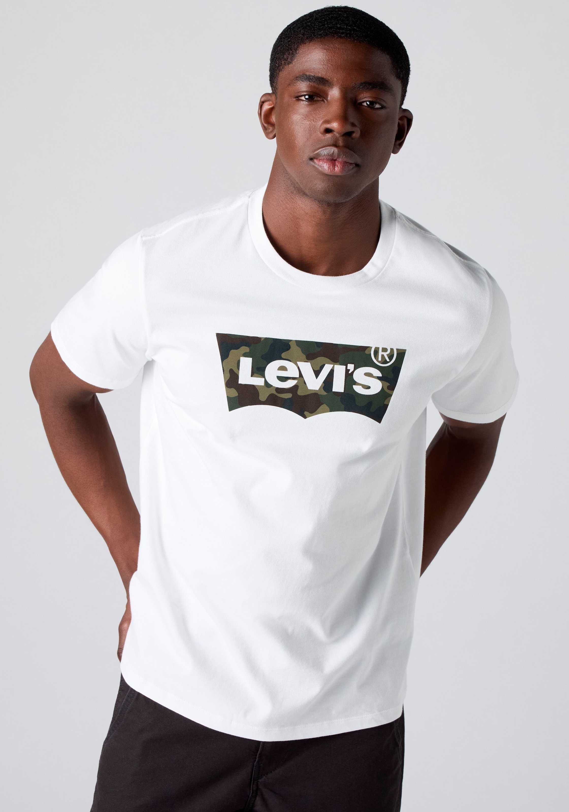 Levi's® T-Shirt »Batwing Logo Tee« mit Logo-Front-Print