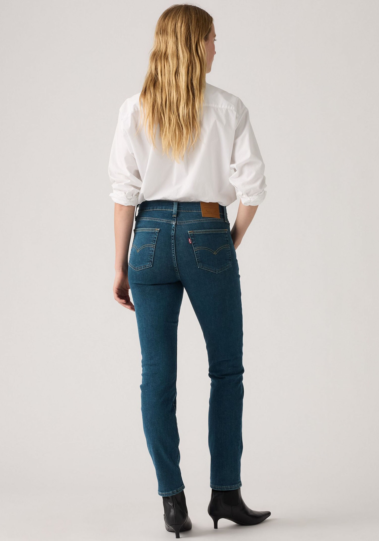 Levi's® Straight-Jeans »724 HIGH RISE STRAIGHT«
