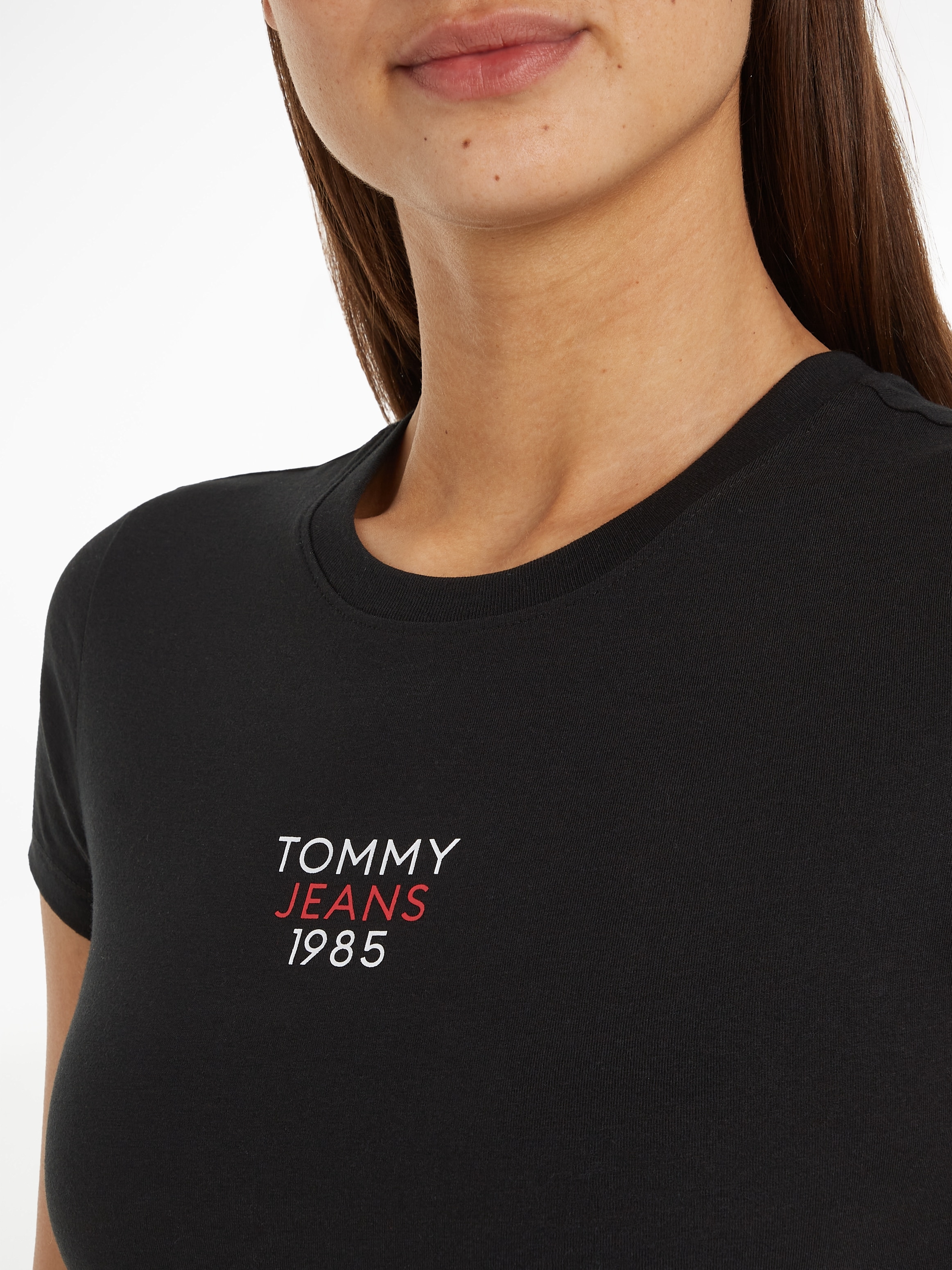 Tommy Jeans T-Shirt »Slim Essential Logo«, Kurzarm Rundhals Jersey T Shirt mit Logo Druck Print, Baumwoll Mix im Sale-Tommy Jeans 1