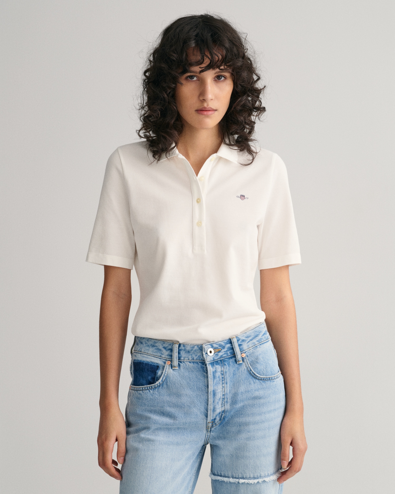 Image of Gant Poloshirt "SLIM SHIELD KA PIQUE POLO" mit grafischer Logostickerei auf der Brust