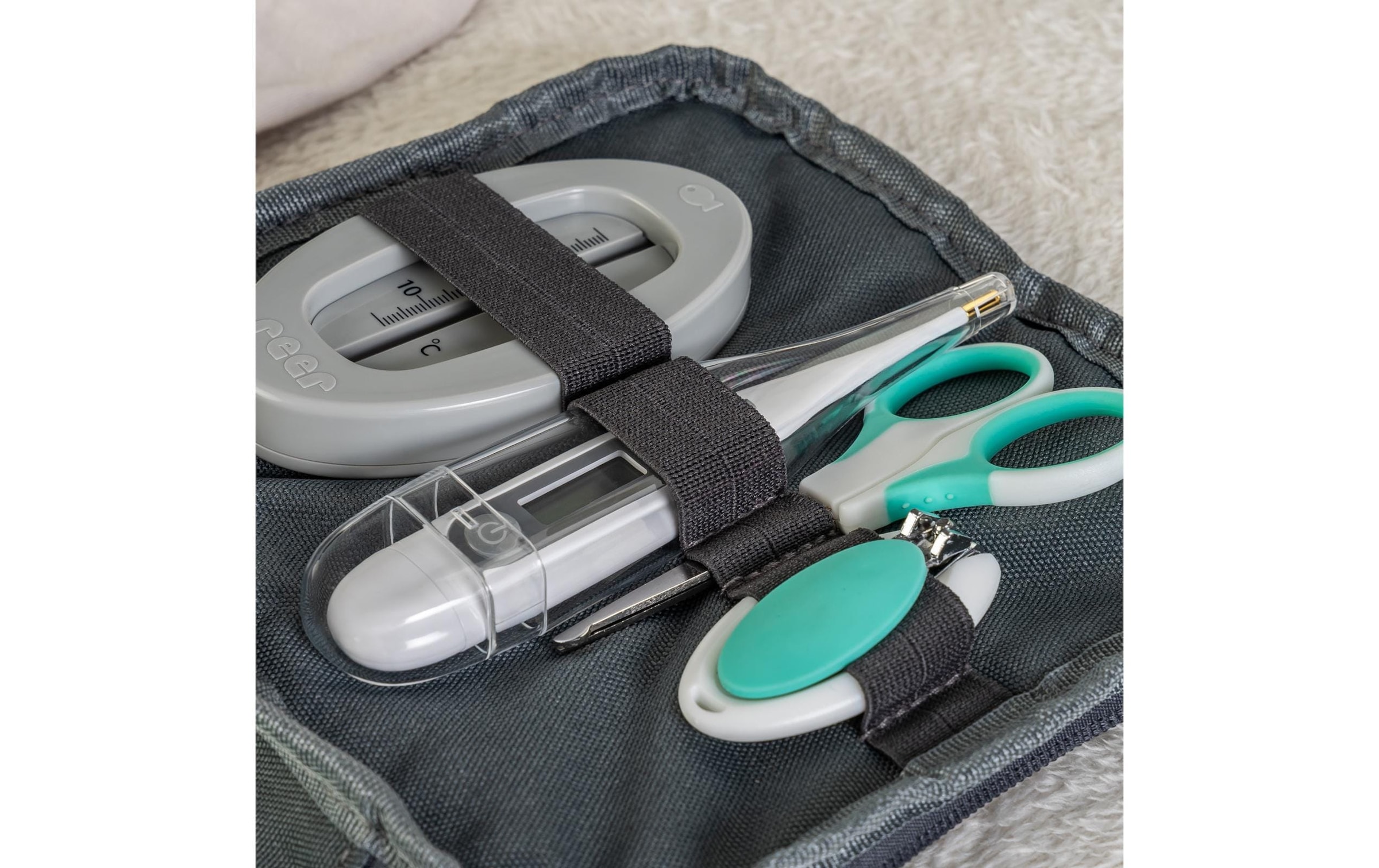 Reer Kit de soins pour bébé »Baby-Pflegeset BabyCare 9-teilig«