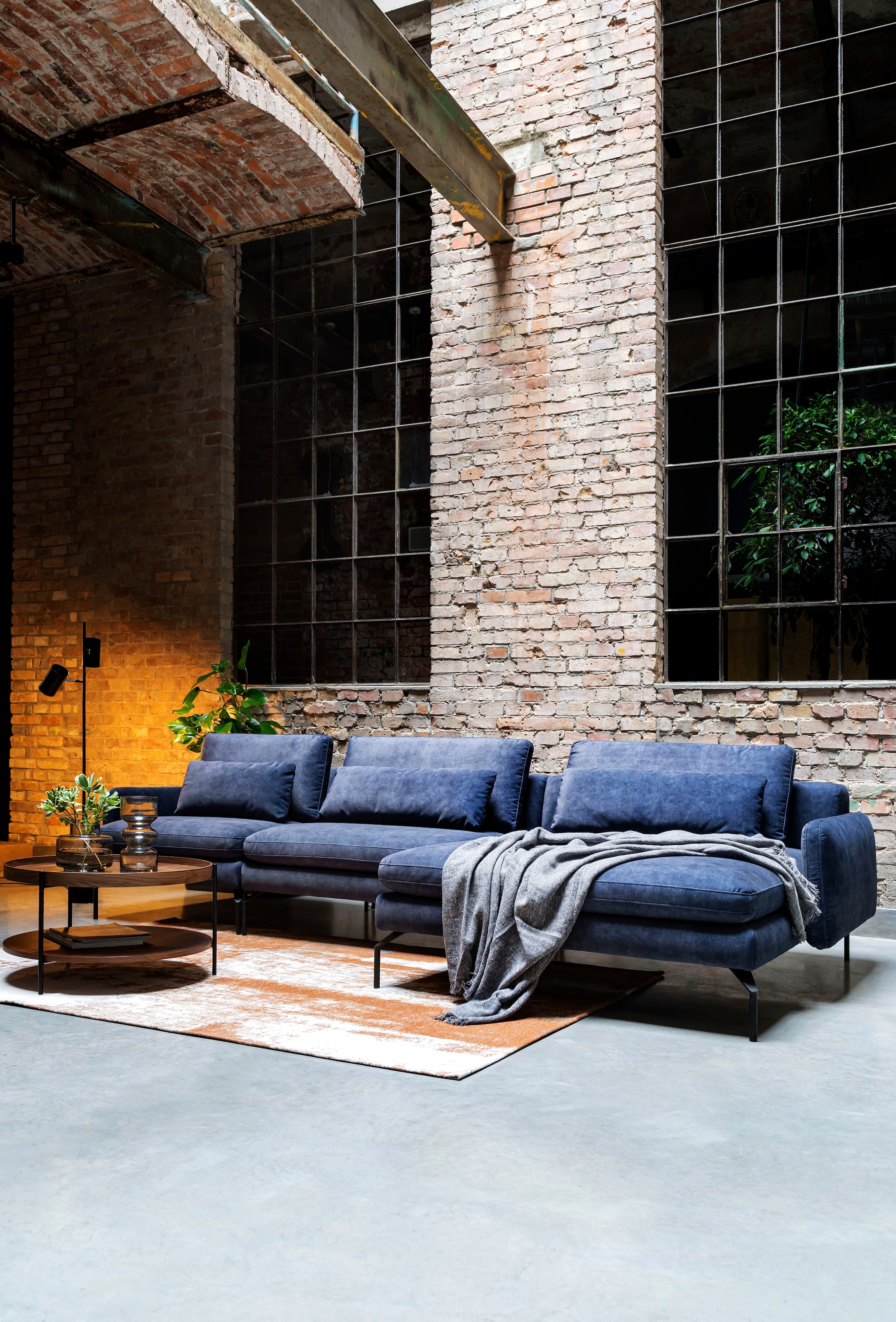 exxpo - sofa fashion Ecksofa »Komfortsofa Look, moderner Webvelours Bezug, extrabreite Sitzflächen«, komfortabler Sitz, L-Form, Breite 329cm, hoher Designfuss