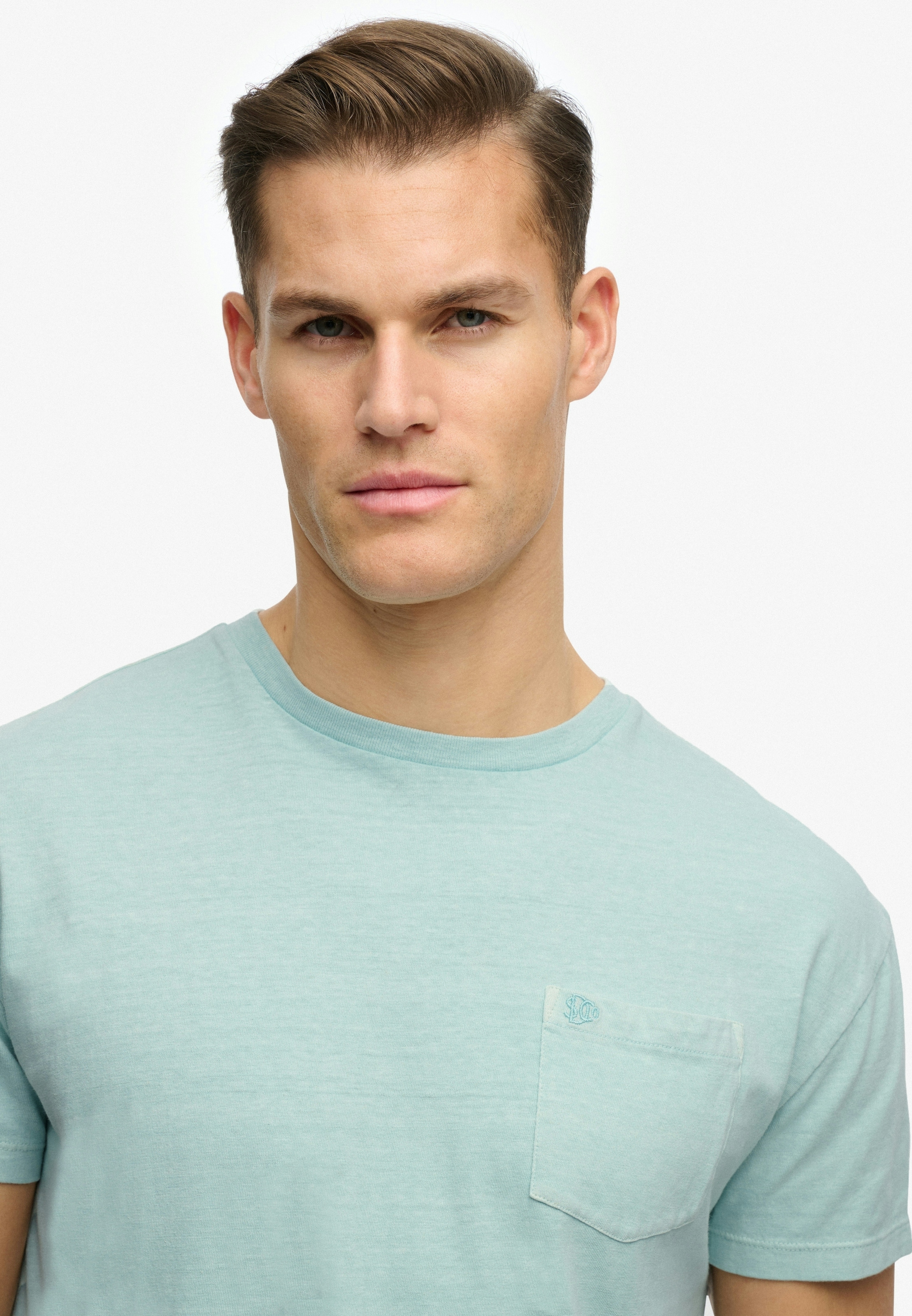 Superdry Shirt à col rond »COTTON CLASSIC LINEN PKT TEE« aus tollem Baumwoll-Leinen-Mischgewebe