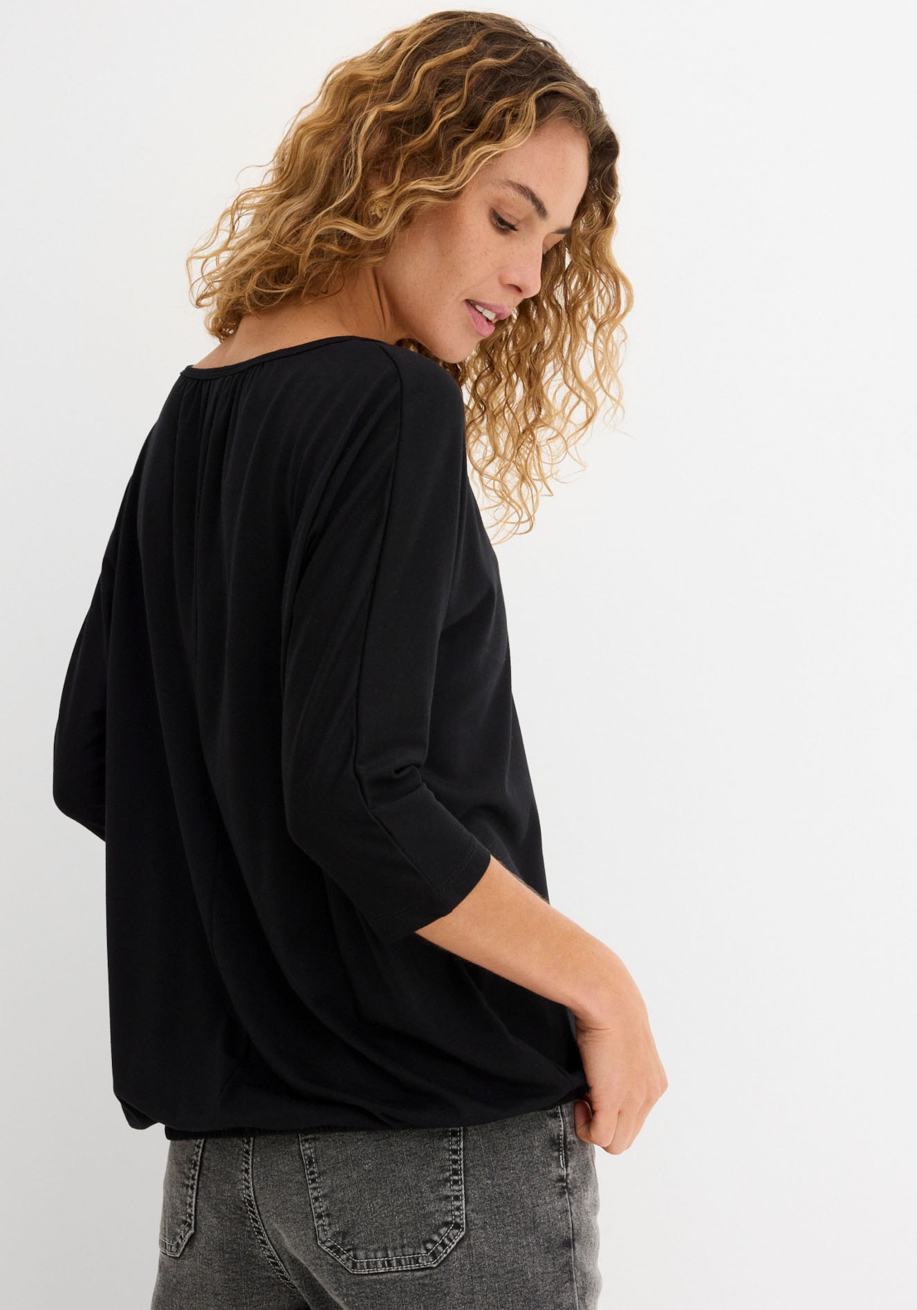 bonprix T-shirt oversize »Oversize-Shirt aus Viskose-Mix« lässig geschnittene Passform, mit Fledermausärmeln, aus Viskose-Mix