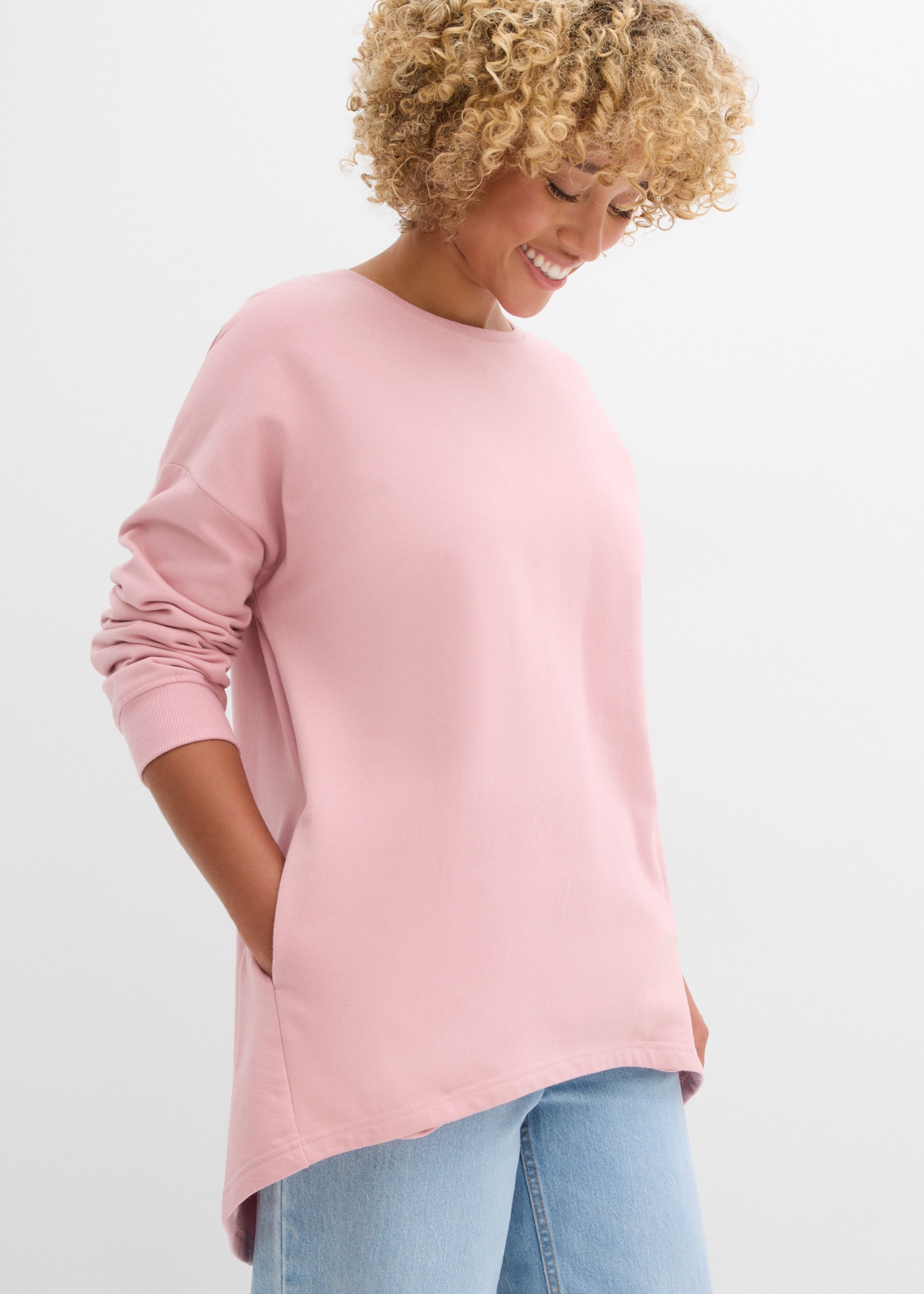 Image of bonprix Sweatshirt, Oversize-Passform, mit abgerundetem Saum