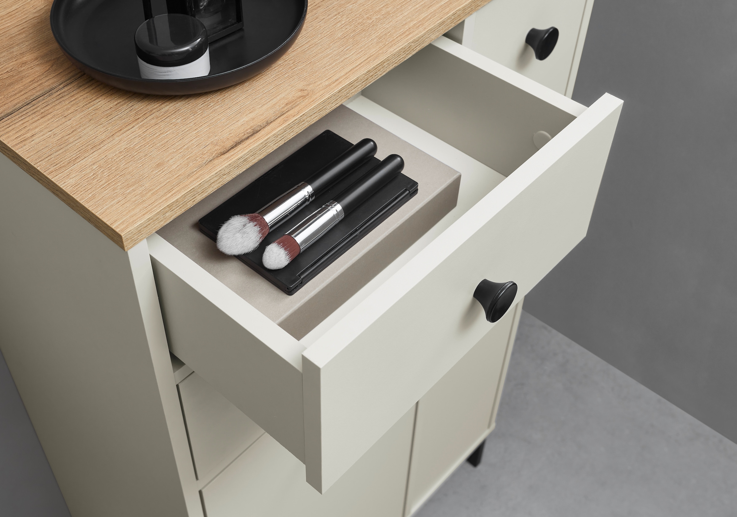BASIC by Balculina Armoire sous lavabo »Linea« 1 cuis tlg. Largeur 60cm, pieds profilés en U, extension sous plan