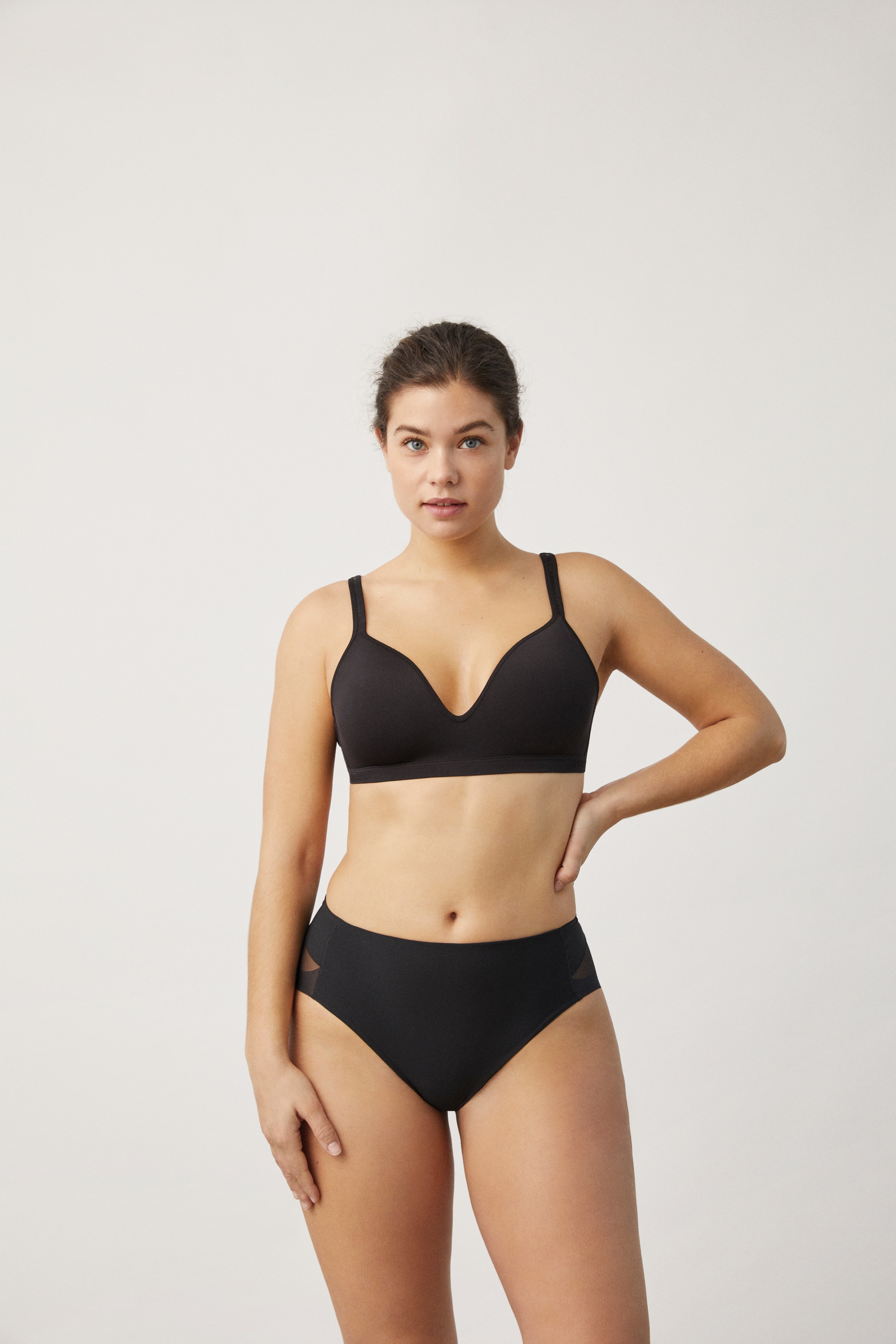 YSABEL MORA Shapingslip 2er Pack,  elastisch, Mesh, mittlerer Form-Effekt, Tüll