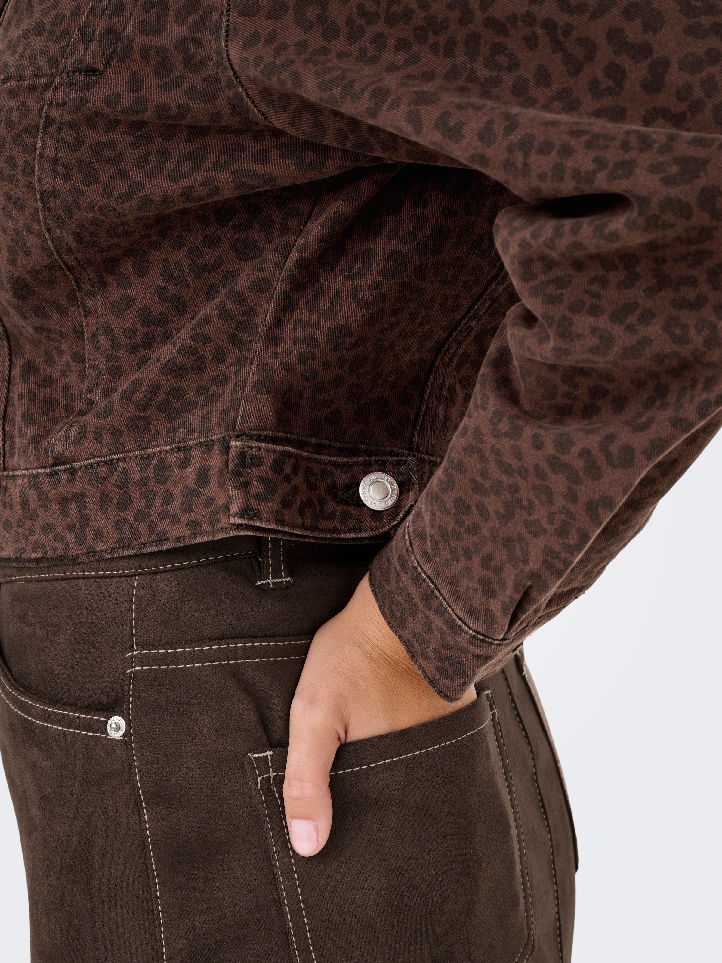 ONLY Jeansjacke »ONLANLIE-ANIMAL L/S JACKET CC PNT«, ohne Kapuze