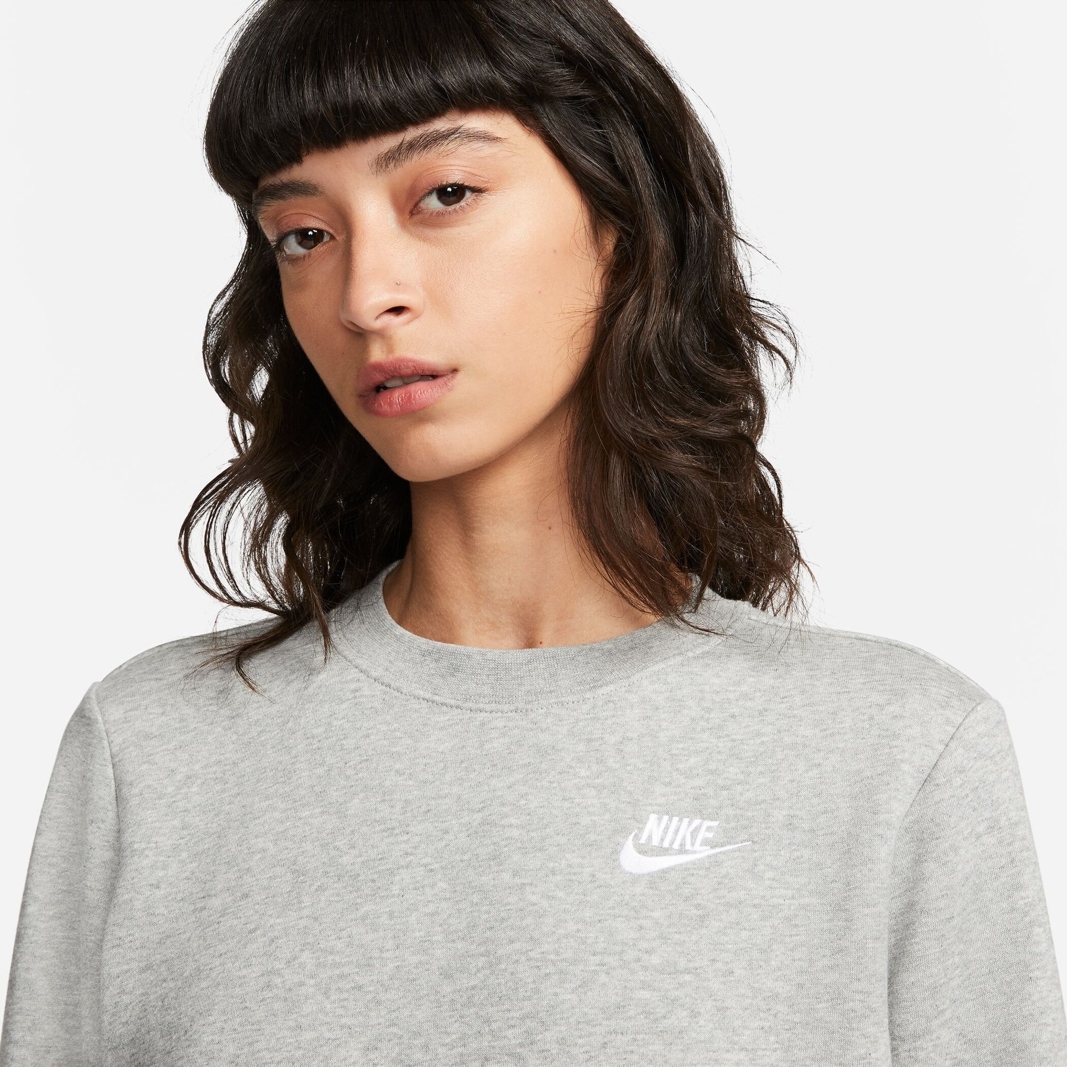 Nike Sportswear Sweatshirt »CLUB FLEECE WOMEN'S CREW-NECK SWEATSHIRT«