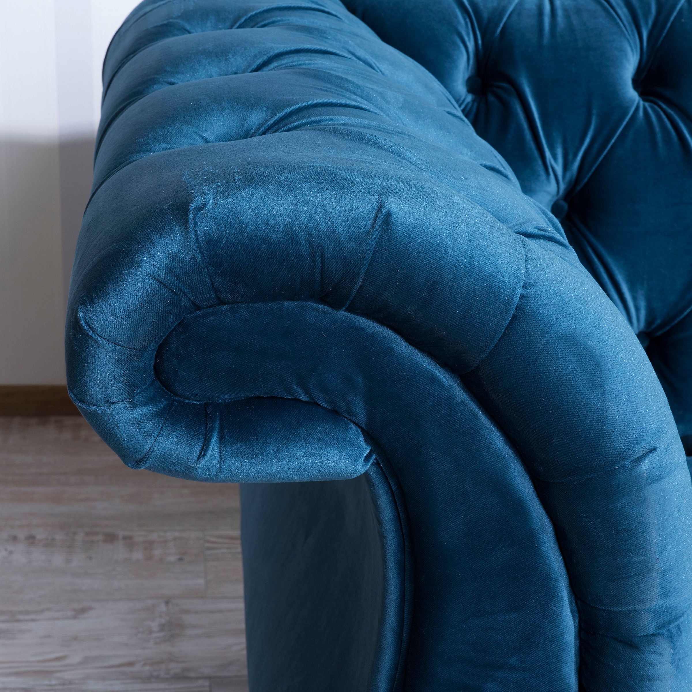 Max Winzer® Chesterfield-Sofa »Isabelle«, Knopfheftung & gedrechselten Füssen in Buche Nussbaum, Breite 260 cm