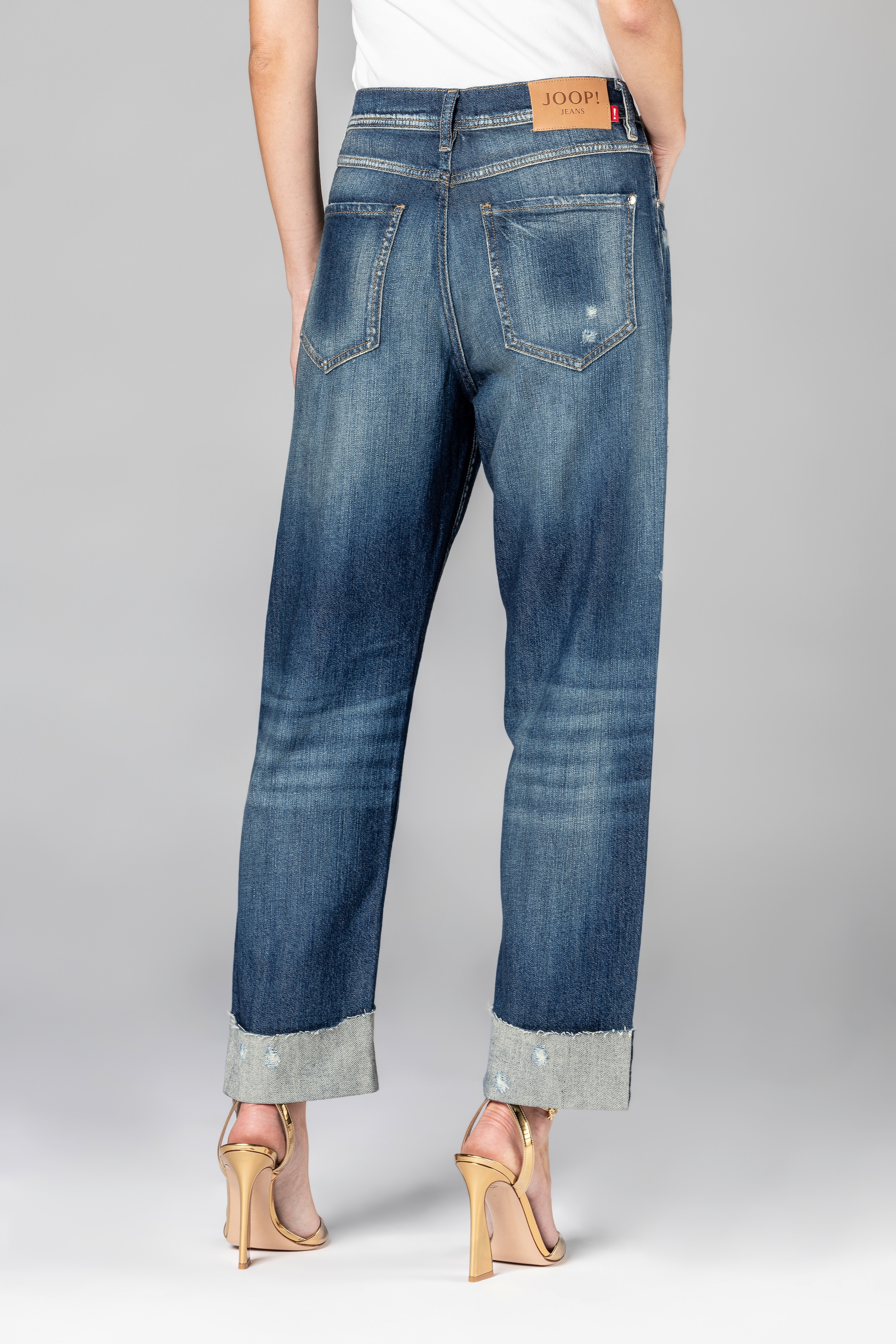 JOOP! Jeans droit »Maike« Aspect destroy, en denim léger d’été