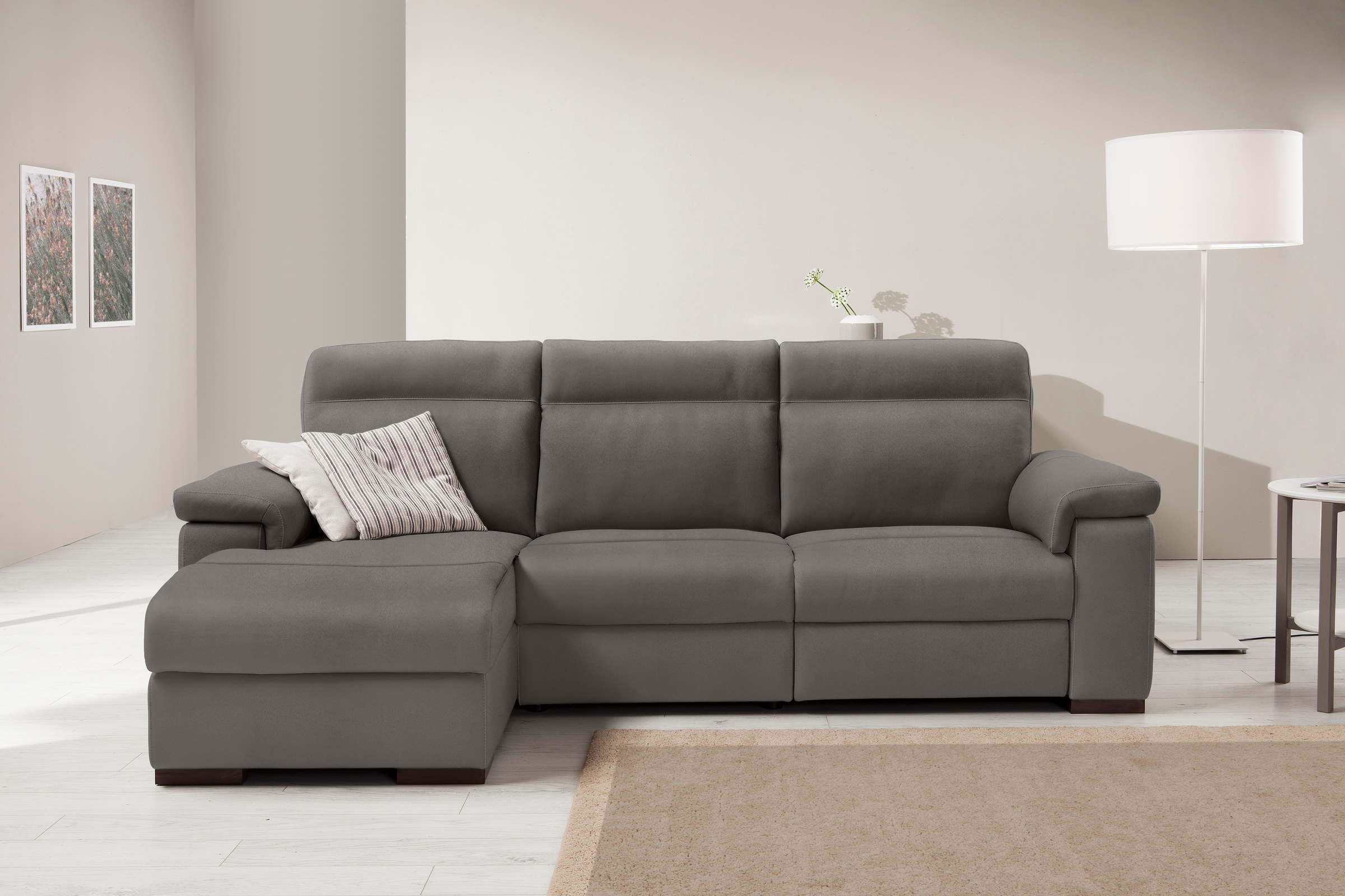 Image of Egoitaliano Ecksofa »Loryan«, mit Recamiere, wahlweise mit 1 Relaxfunktion bei Ackermann Versand Schweiz