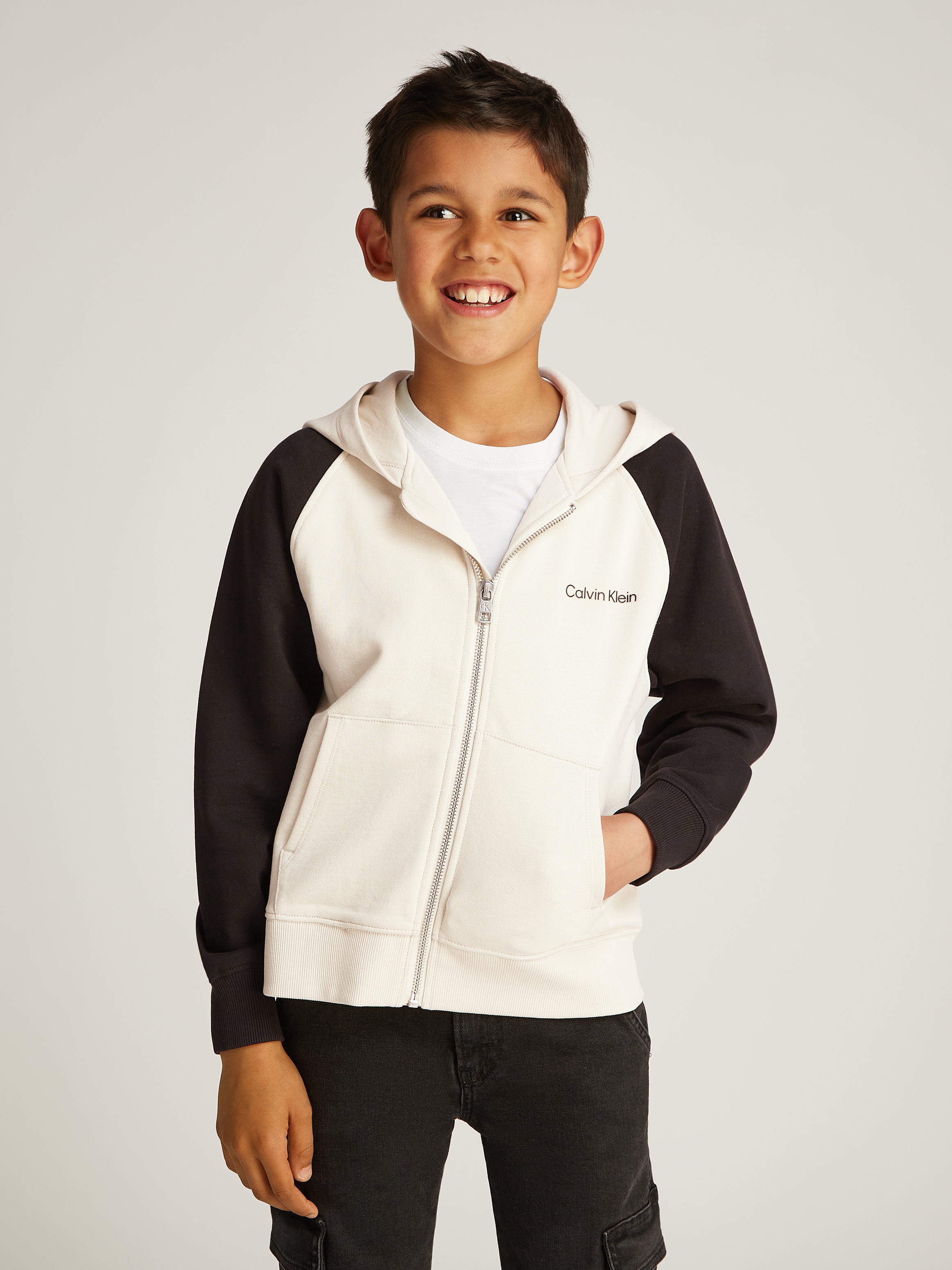 Calvin Klein Jeans Sweatjacke »COLOR BLOCK ZIP-THROUGH«, für Kinder bis 16 Jahre mit Logoprägung