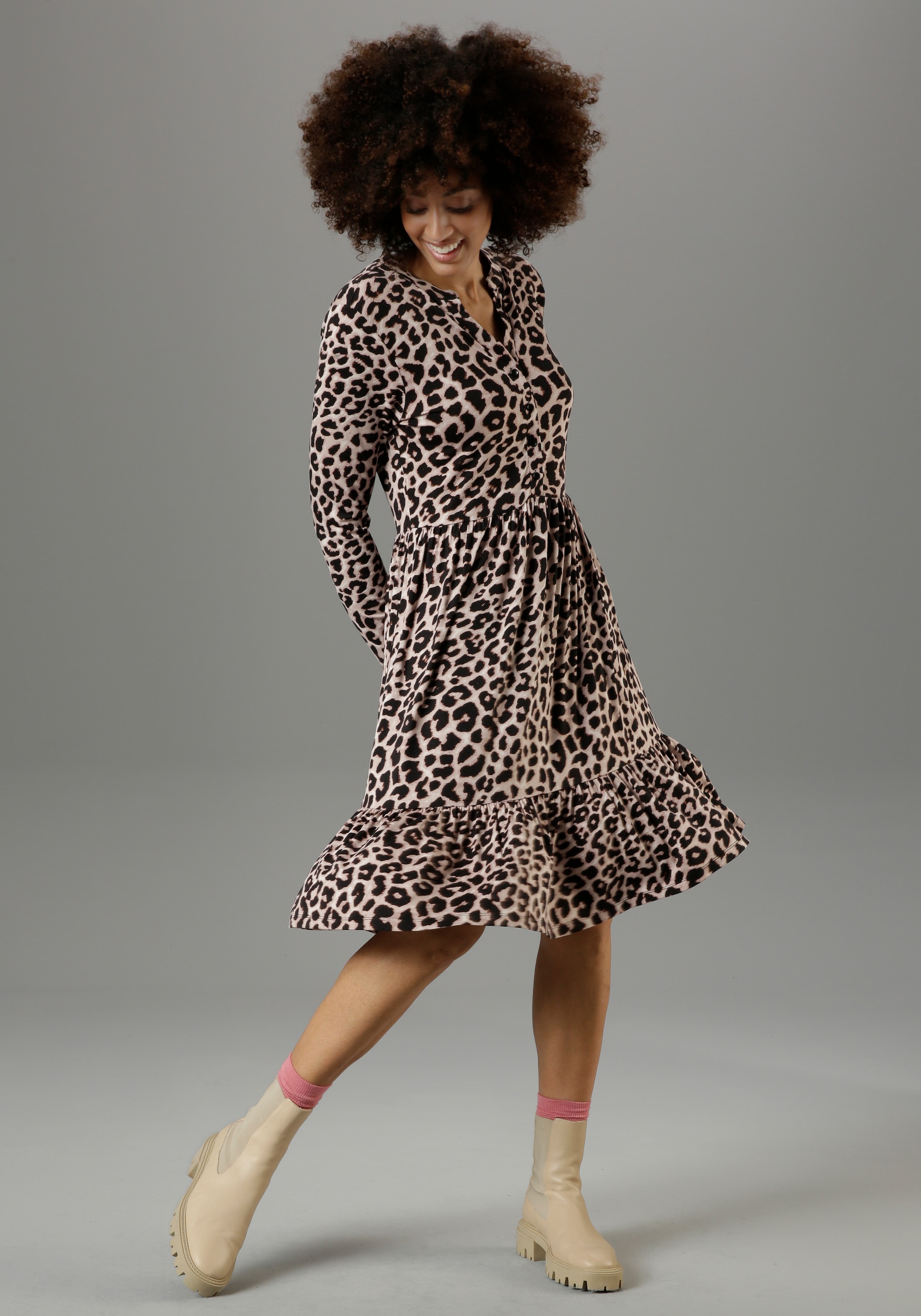 ♕ Aniston CASUAL Jerseykleid, mit Animal-Print versandkostenfrei bestellen