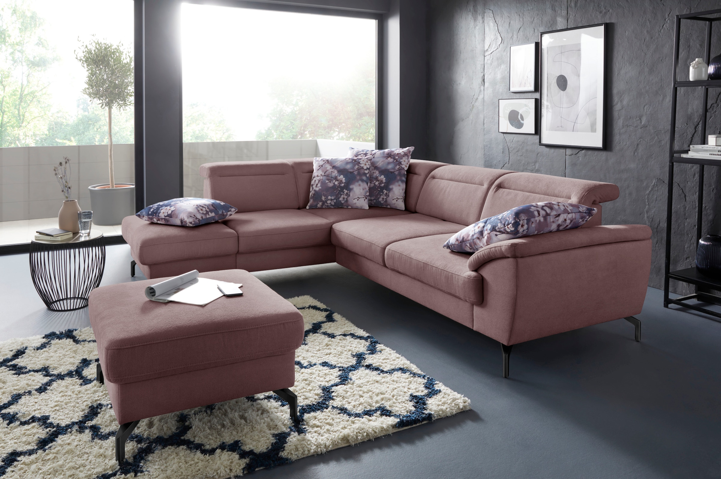 Image of sit&more Ecksofa "Percy L-Form" 15 cm Fusshöhe, Sitztiefenverstellung, wahlweise in 2 Fussfarben