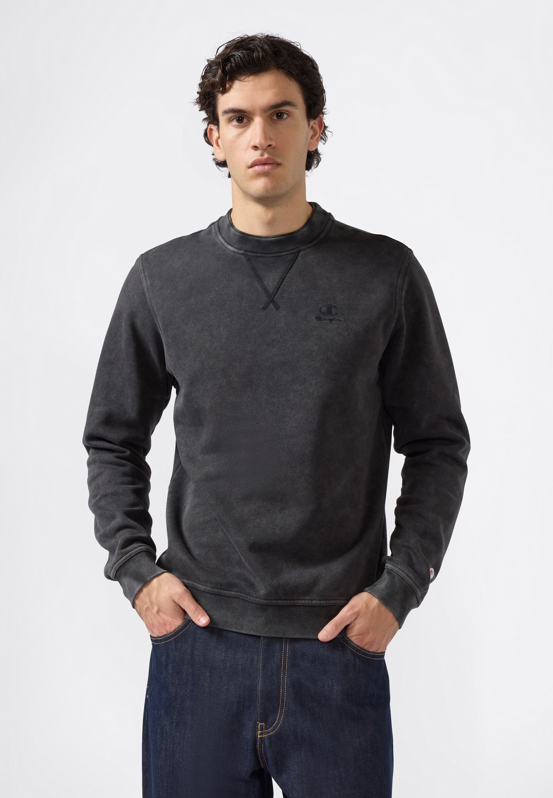 Image of Champion Sweatshirt "ICONS Wash Crewneck Sweatshirt"