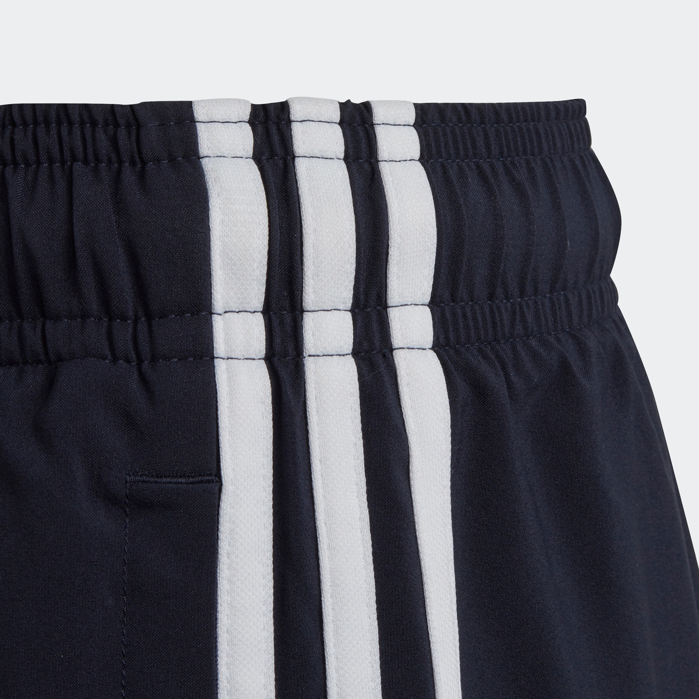 adidas Sportswear Shorts »ESSENTIALS 3-STREIFEN WOVEN«, (1 tlg.)