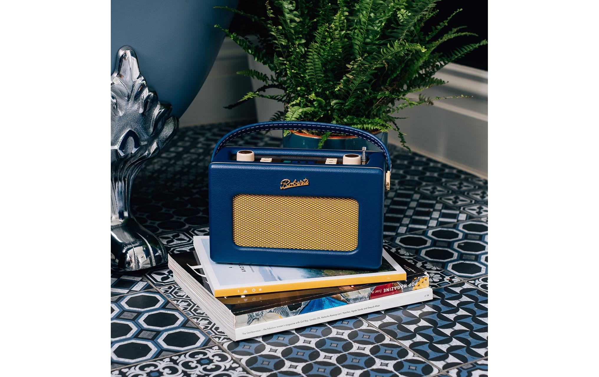 ROBERTS RADIO Digitalradio (DAB+) »Revival iStream«, (Bluetooth FM-Tuner-Internetradio-Digitalradio (DAB+)
