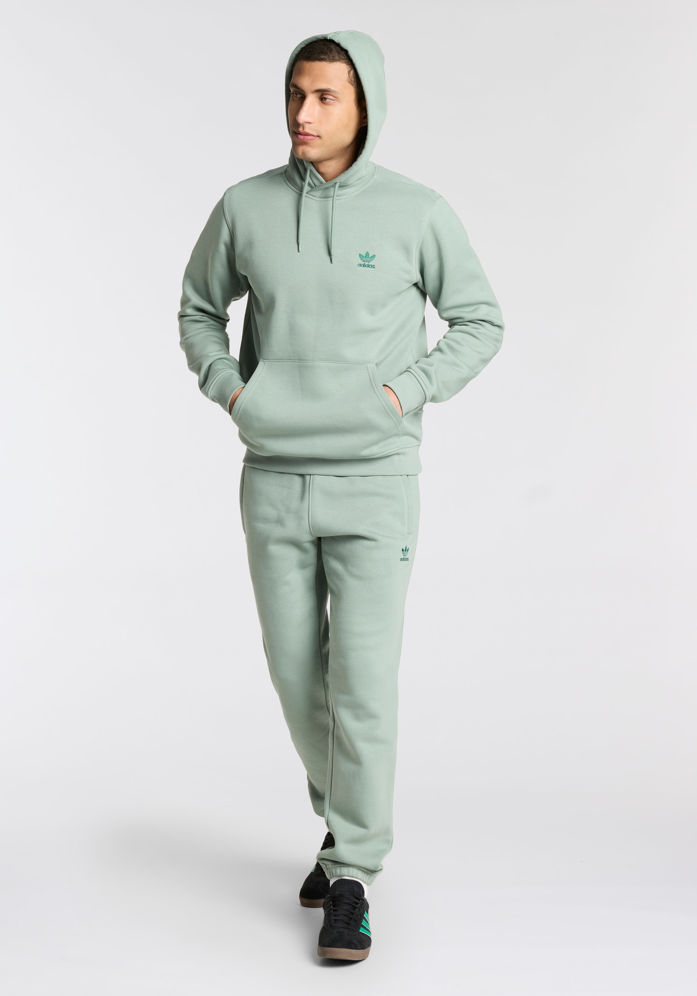adidas Originals Kapuzensweatshirt »ESS HD«, Basic Hoodie, Kapuzenpullover mit Logo
