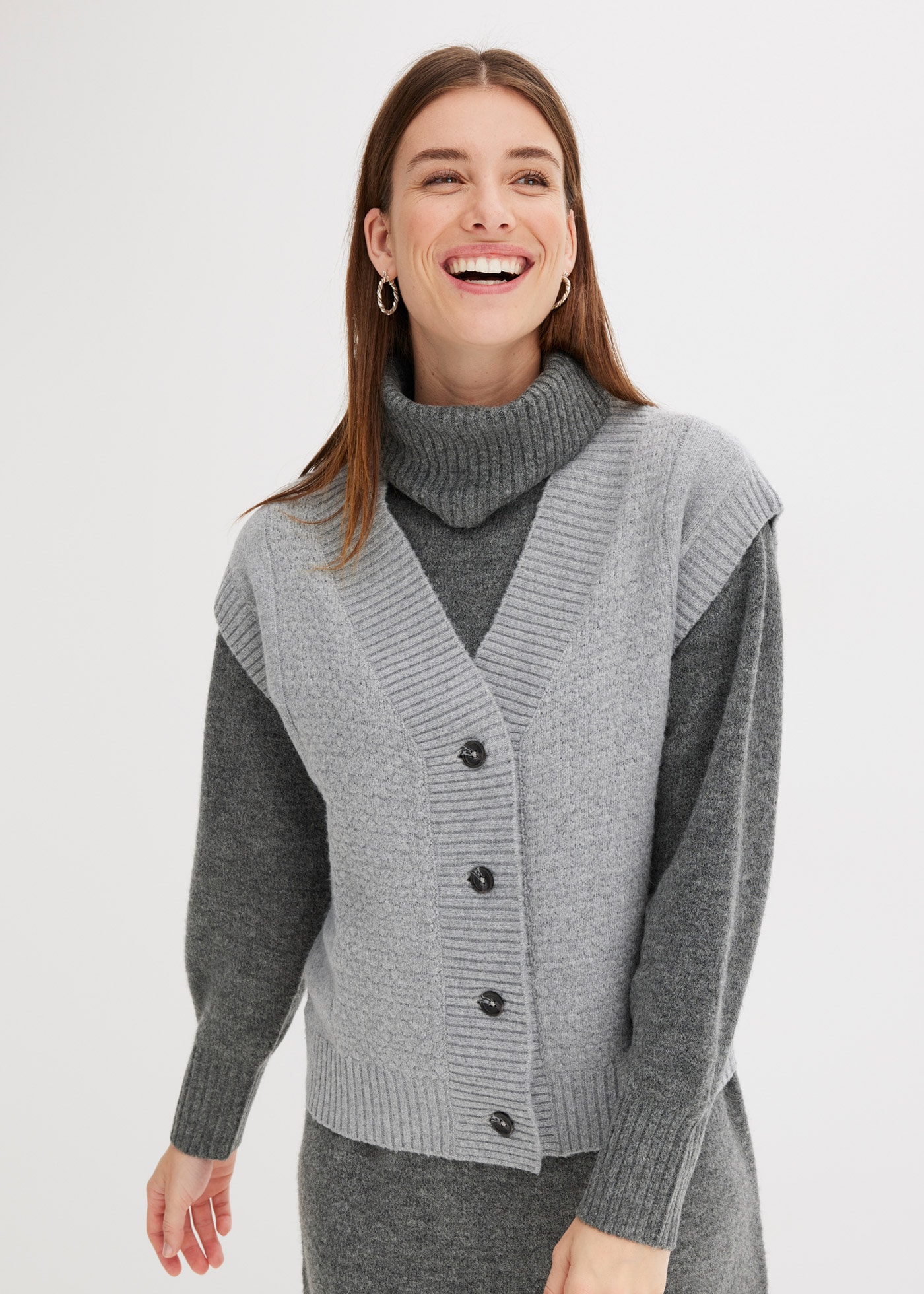 Image of bonprix Strickweste "Strickweste mit Zopfmuster" toller Struktur-Mix, bequeme Passform, mit Knopfleiste