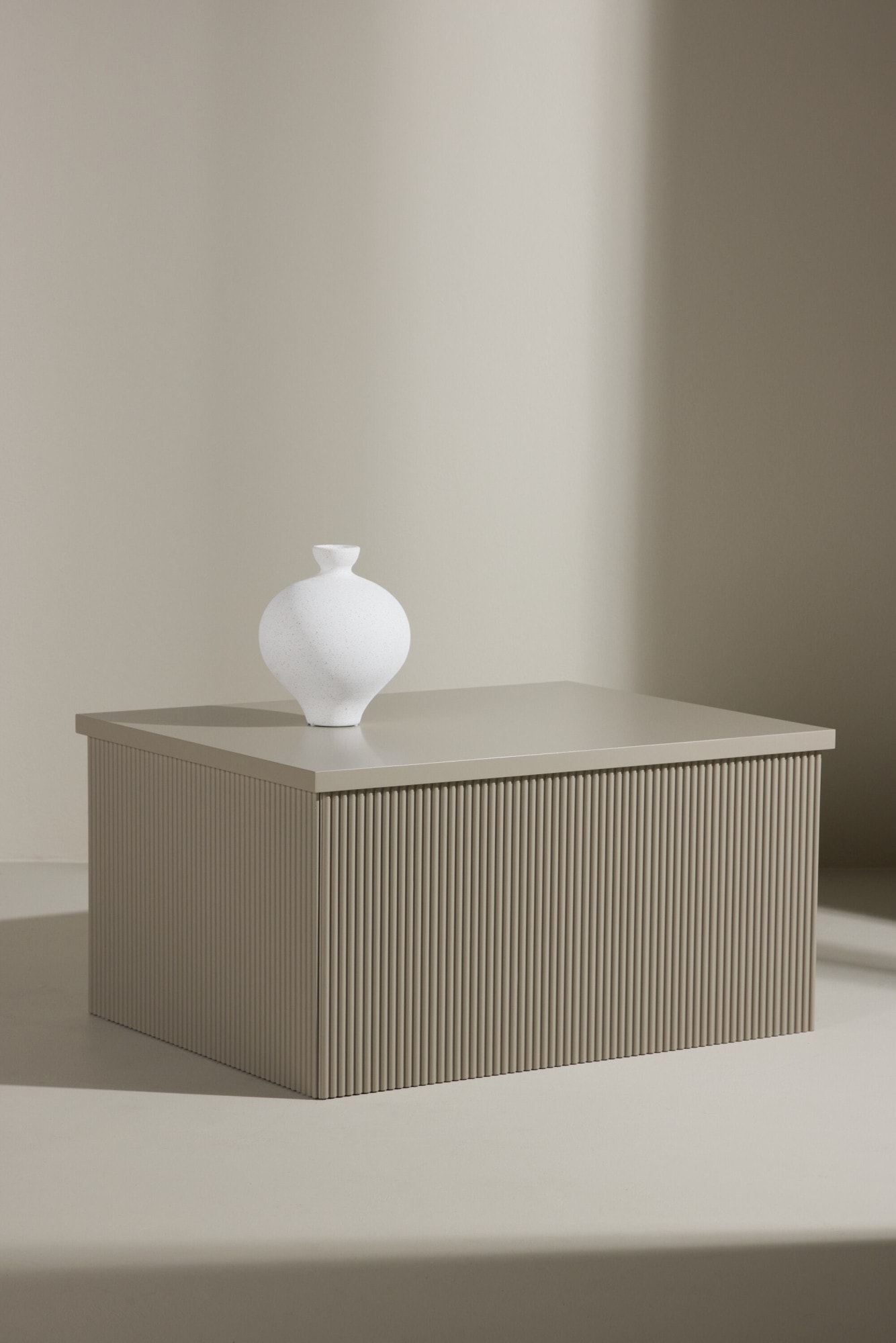 Image of Venture Home Beistelltisch "Lenox, rechteckiger Beistelltisch in einladendem Beige, 80 × 60 cm" Ablagetisch, MDF, rechteckig, geräumig, schlicht, dezent