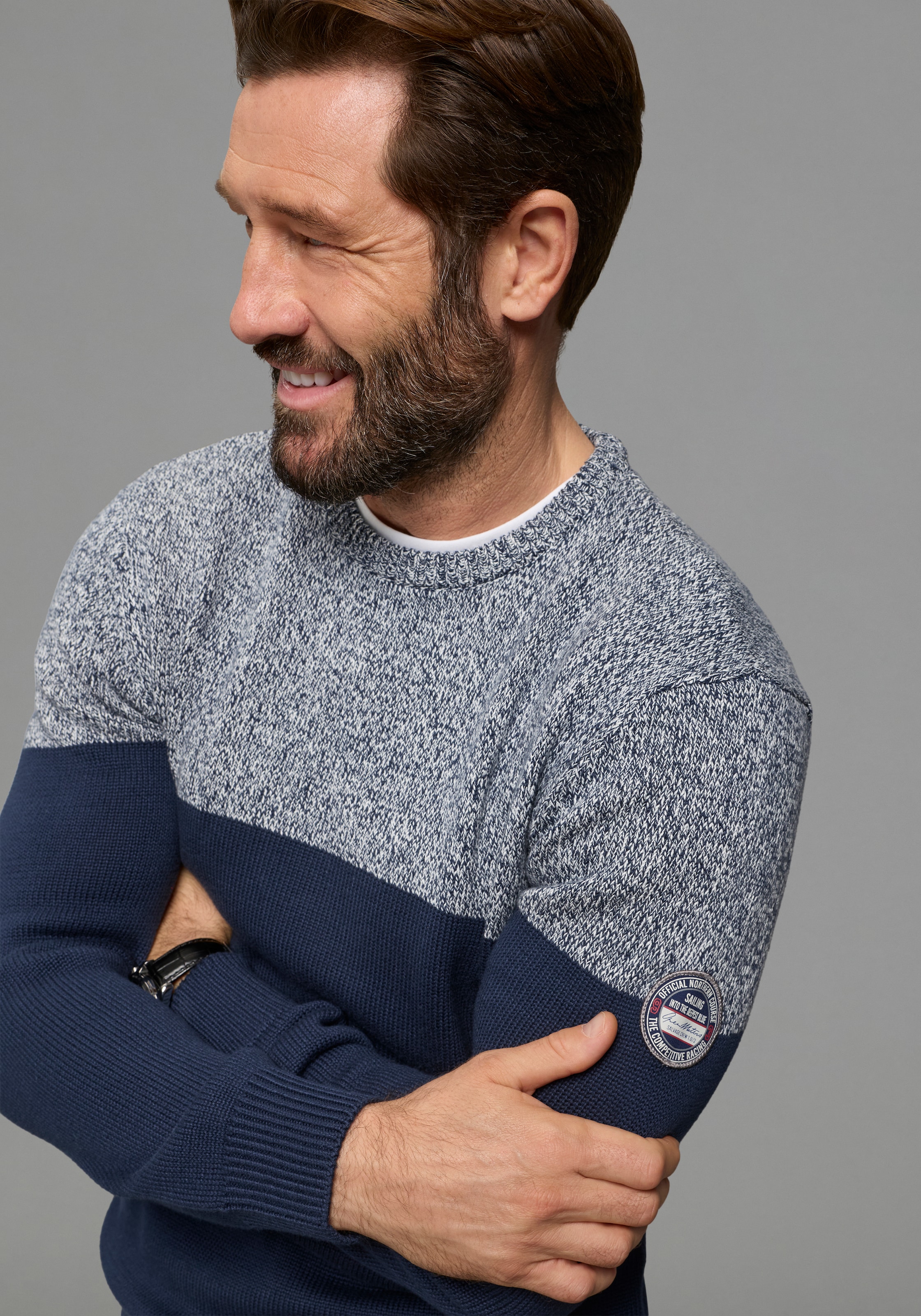 Image of Mans World Rundhalspullover "Neue Kollektion Highlight melierter Look" aus Strick, mit Rundhalsausschnitt, reguläre Passform, mit Langarm