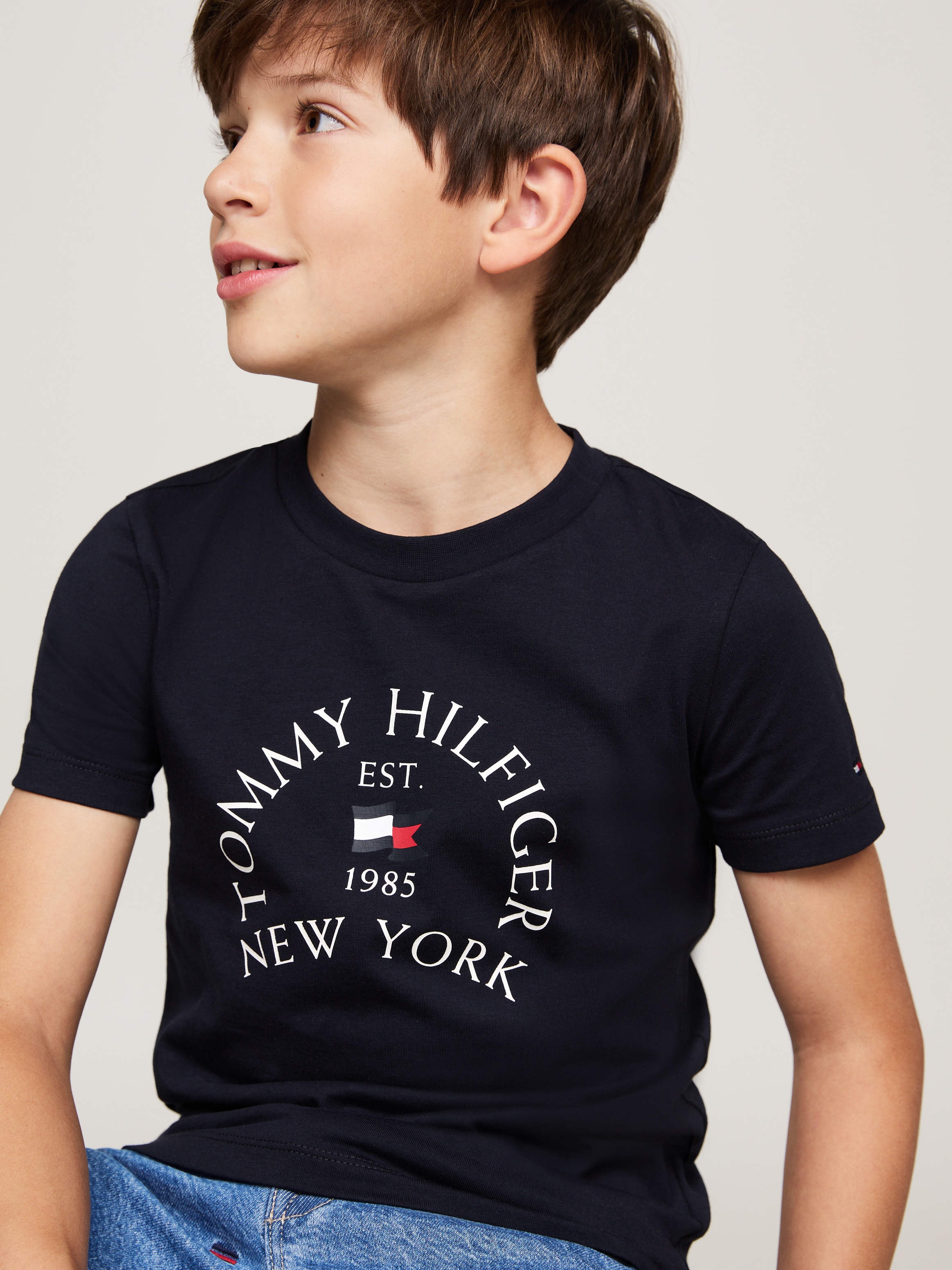 Tommy Hilfiger T-Shirt »NAUTICAL ARCH PRINTED REG TEE SS«, Baby bis 2 Jahre; mit grossem Tommy Logo