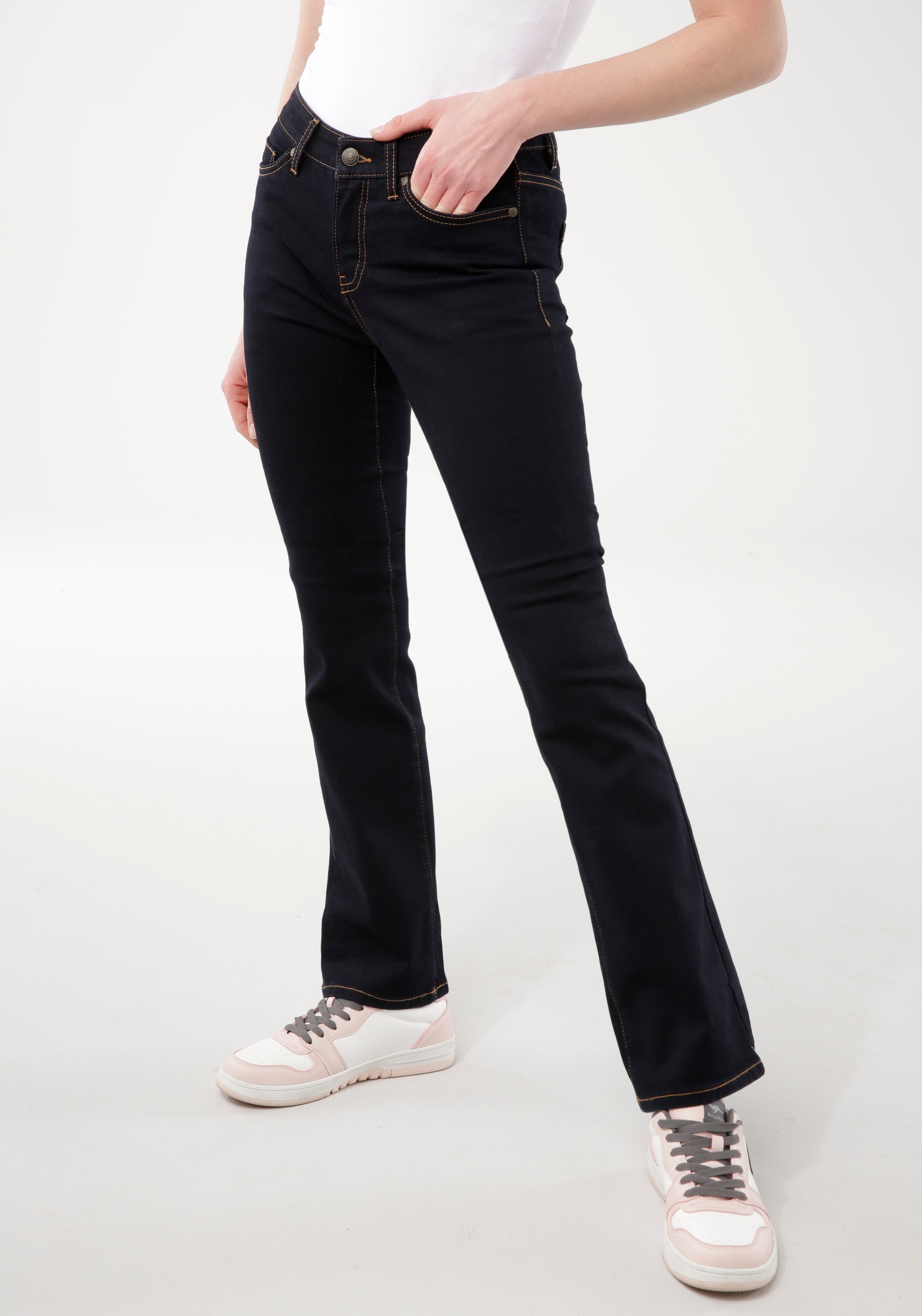KangaROOS 5-Pocket-Jeans »THE BOOTCUT«