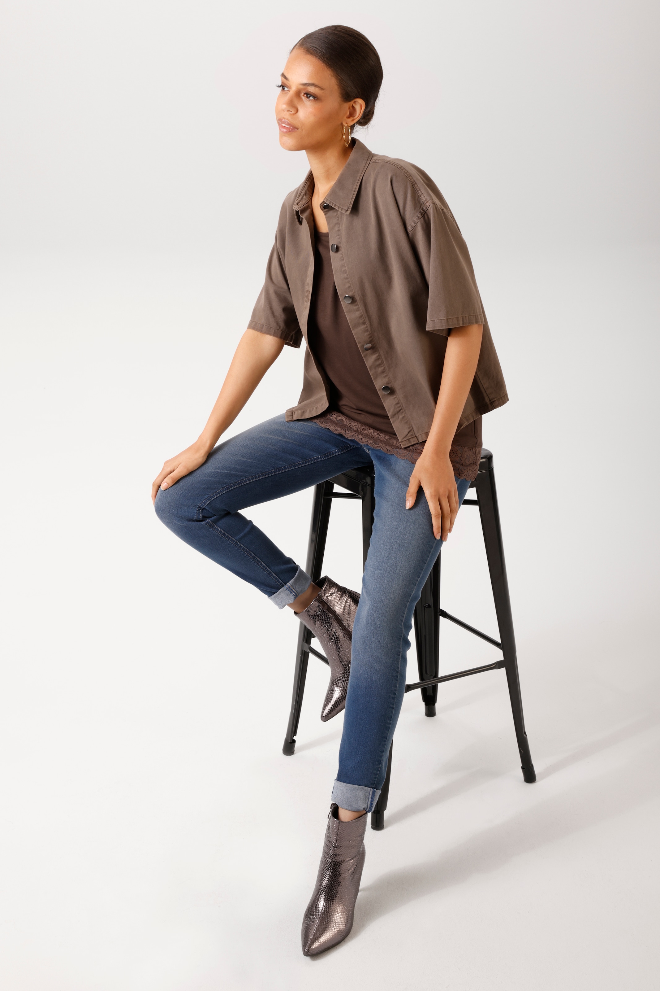 Aniston CASUAL Jeansbluse in trendiger Garment-Waschung - NEUE KOLLEKTION
