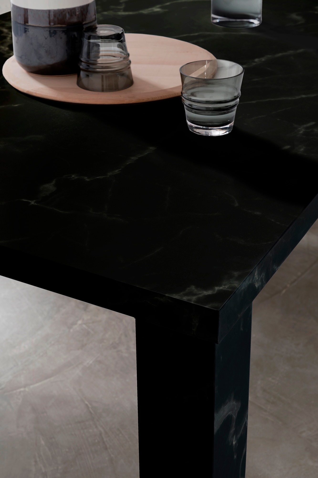 SalesFever Esstisch »Designer Tisch für Ihr Zuhause« Eleganz trifft Design in Marmoroptik